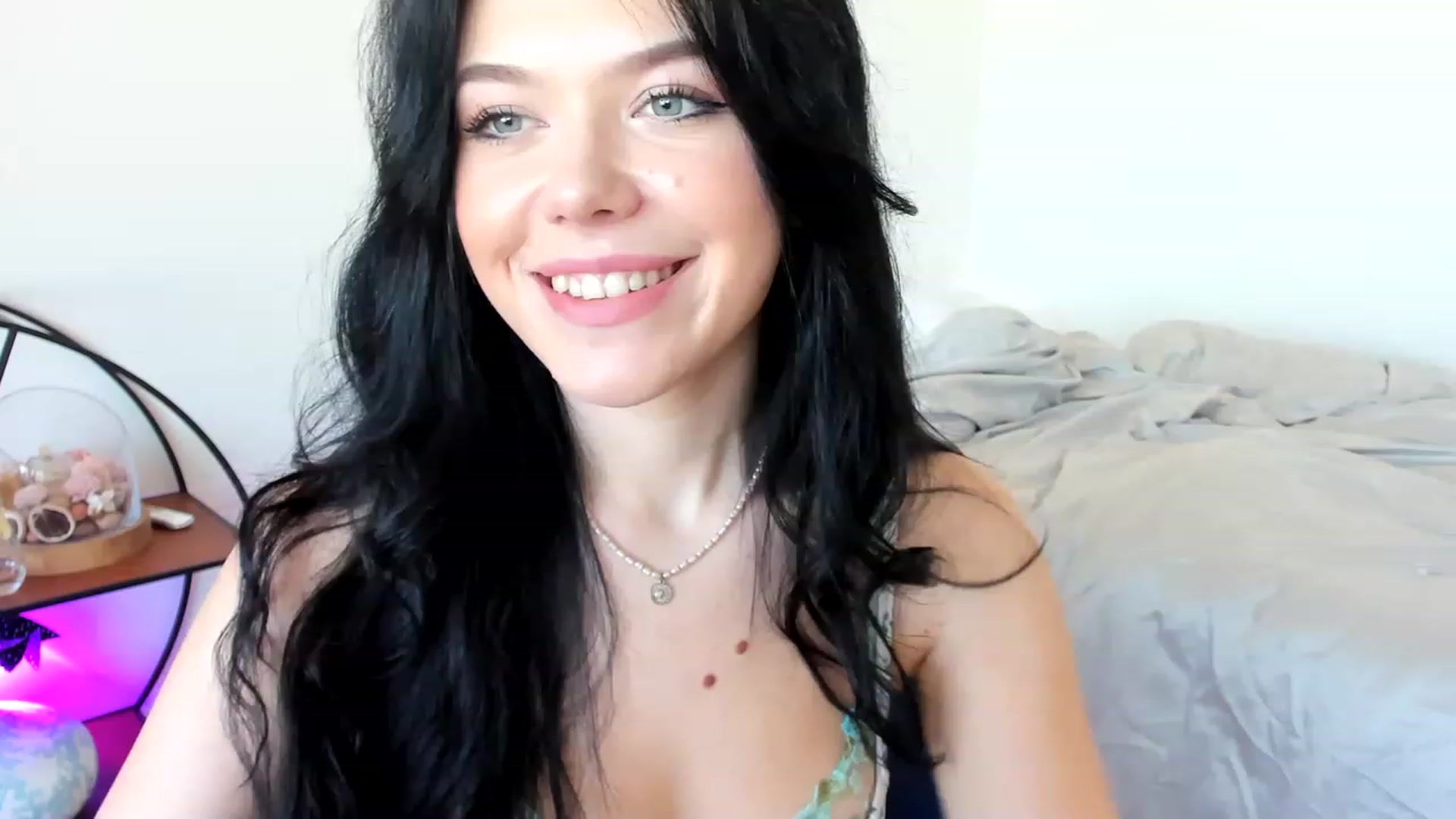Gallery image thumbnail from Nancy_Morris's myfreecams stream on, 05/09/2023, 24:00 image 3 of 20