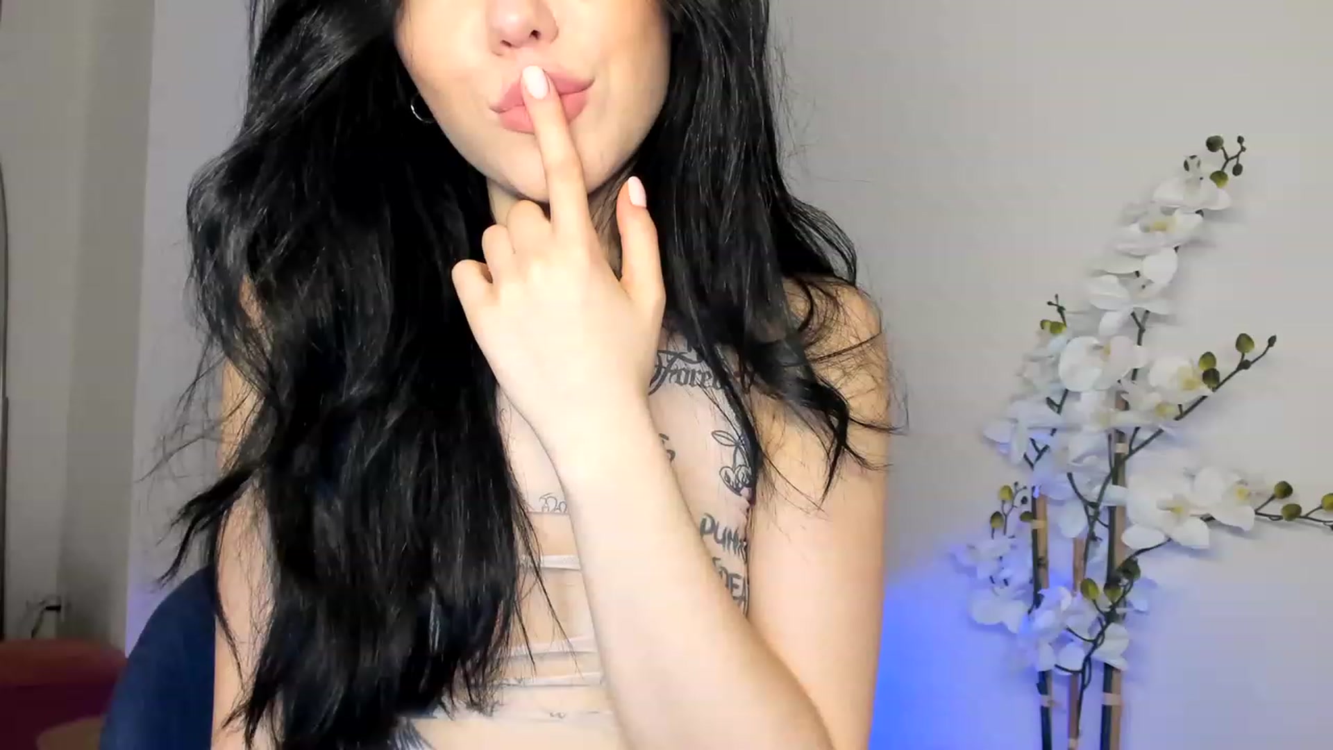 Gallery image thumbnail from Nancy_Morris's myfreecams stream on, 05/09/2023, 06:52 image 1 of 20