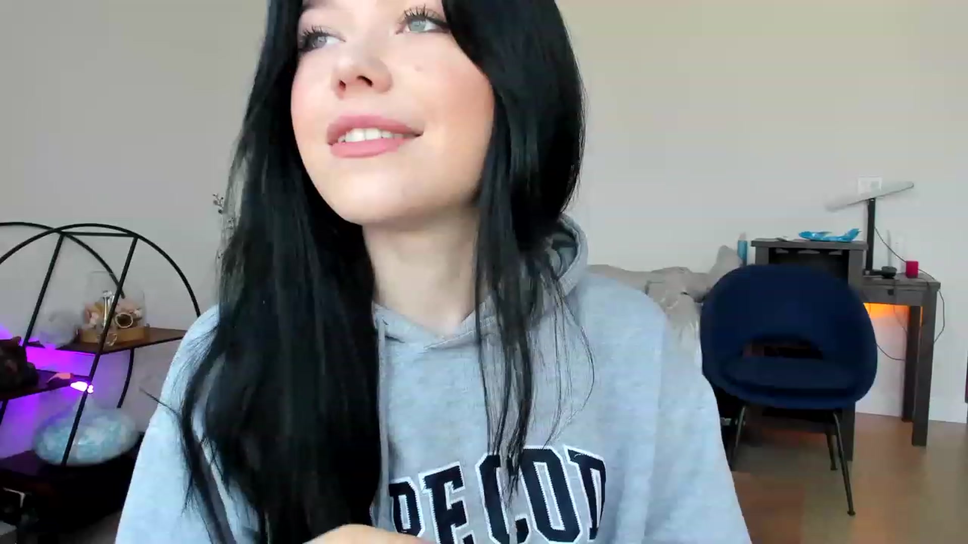 Gallery image thumbnail from Nancy_Morris's myfreecams stream on, 05/10/2023, 24:02 image 2 of 20