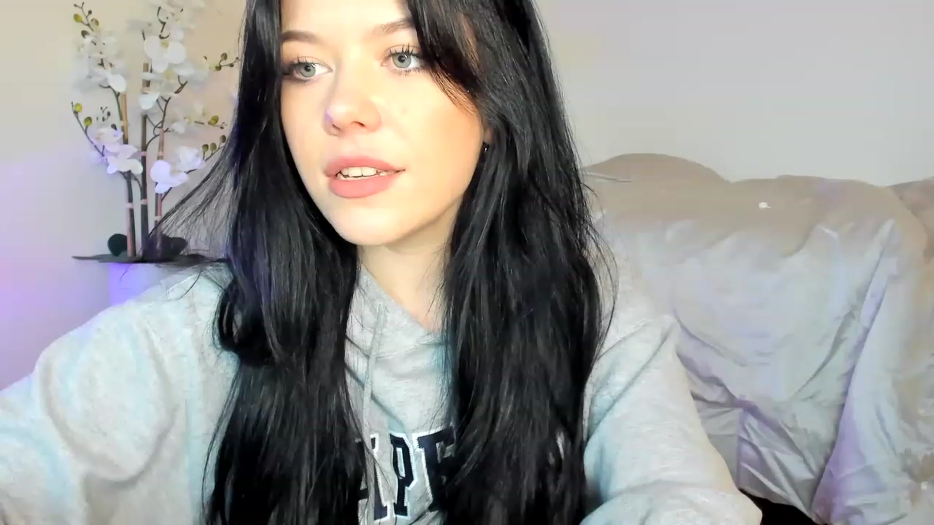 Gallery image thumbnail from Nancy_Morris's myfreecams stream on, 05/10/2023, 04:05 image 2 of 20