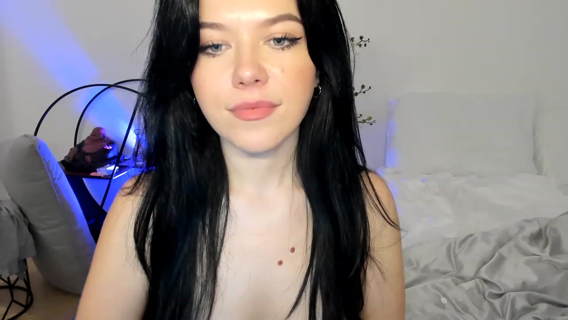 Gallery image thumbnail from Nancy_Morris's myfreecams stream on, 05/10/2023, 06:15 image 18 of 20
