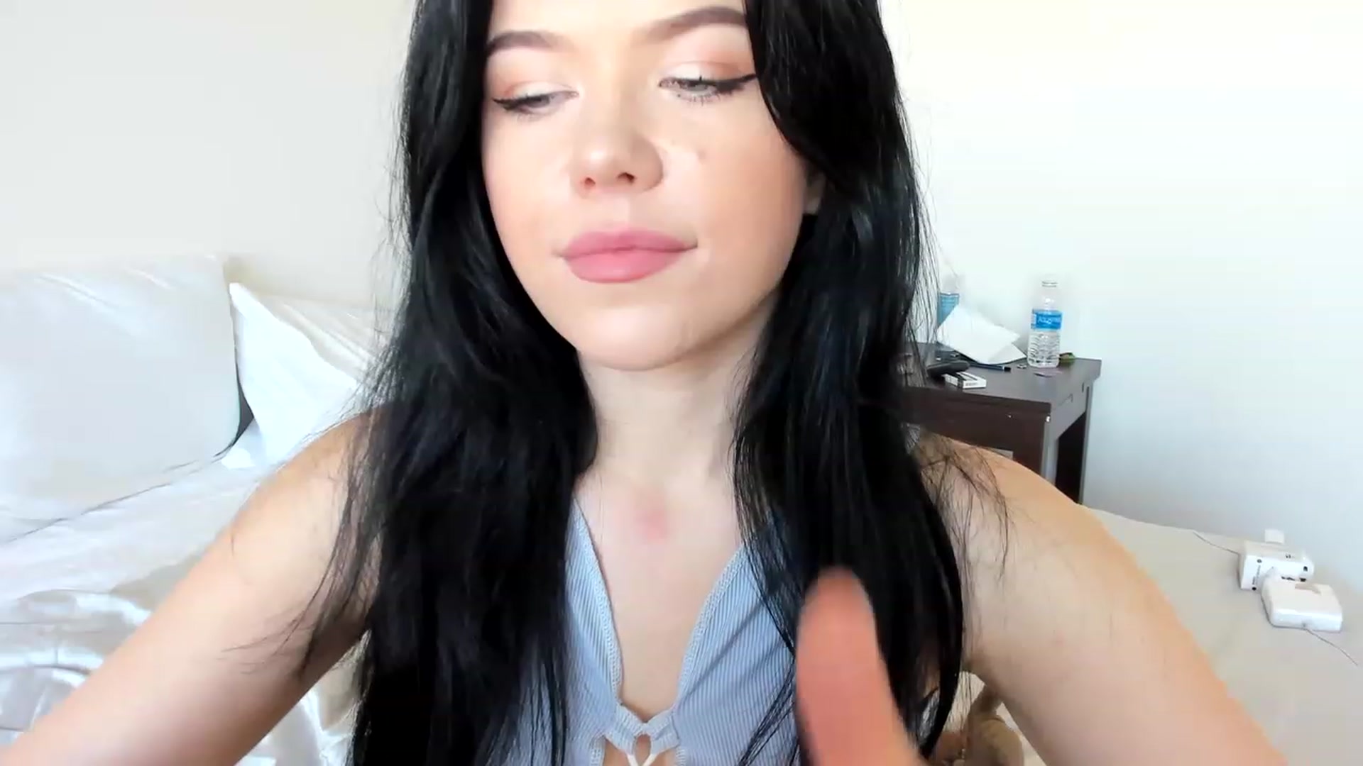 Gallery image thumbnail from Nancy_Morris's myfreecams stream on, 05/13/2023, 02:53 image 3 of 20