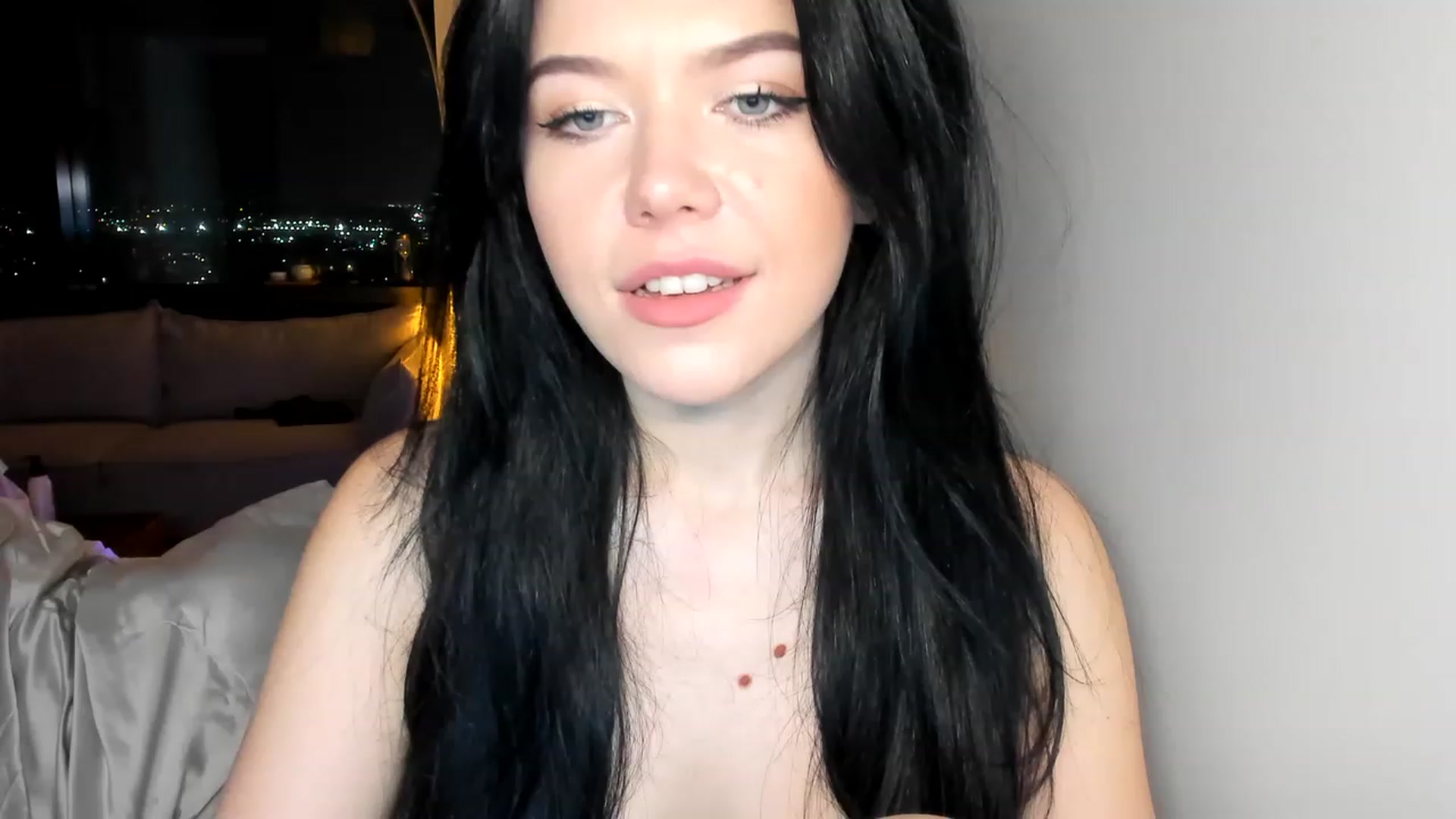 Gallery image thumbnail from Nancy_Morris's myfreecams stream on, 05/13/2023, 06:40 image 10 of 20
