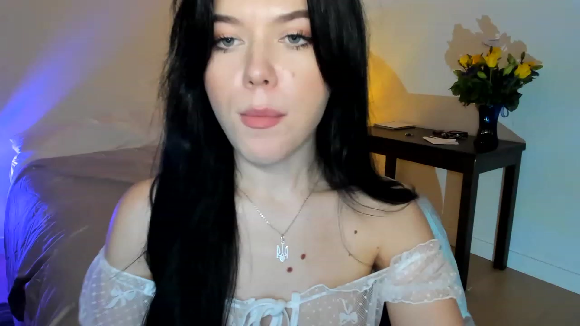 Gallery image thumbnail from Nancy_Morris's myfreecams stream on, 05/15/2023, 07:01 image 6 of 20