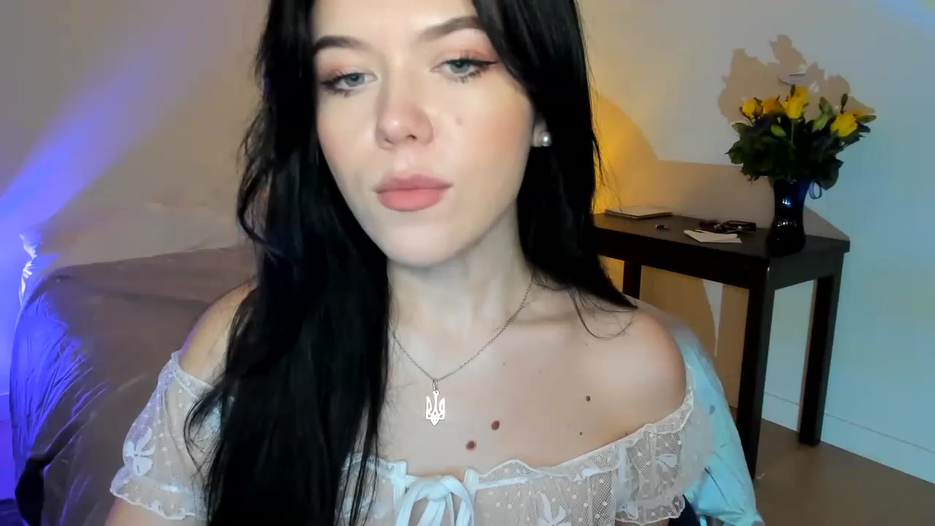 Gallery image thumbnail from Nancy_Morris's myfreecams stream on, 05/15/2023, 07:01 image 4 of 20