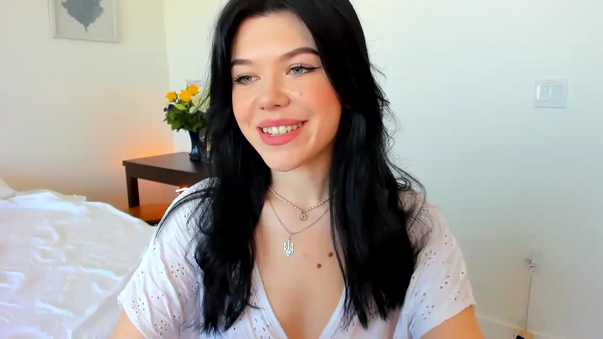 Gallery image thumbnail from Nancy_Morris's myfreecams stream on, 05/18/2023, 01:22 image 4 of 20
