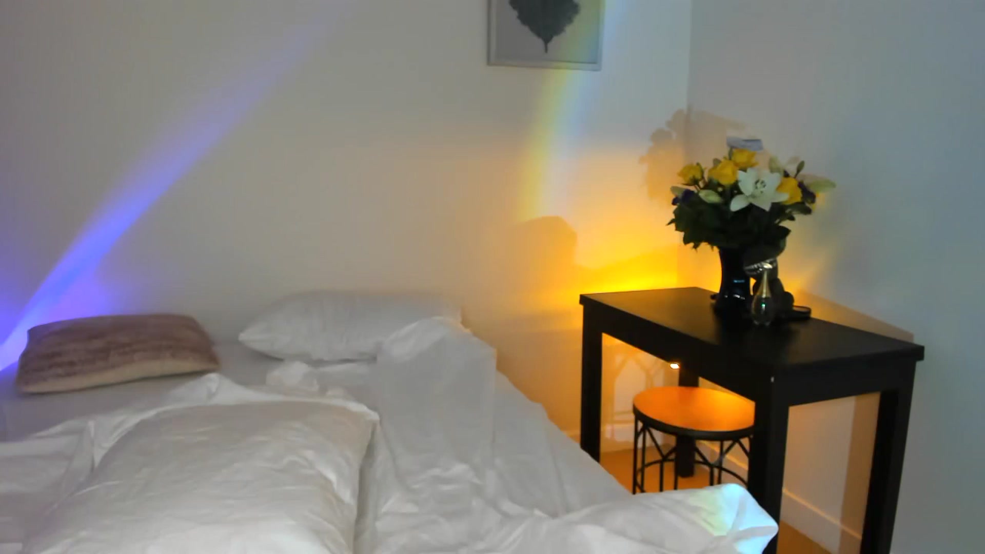 Gallery image thumbnail from Nancy_Morris's myfreecams stream on, 05/18/2023, 08:04 image 4 of 20