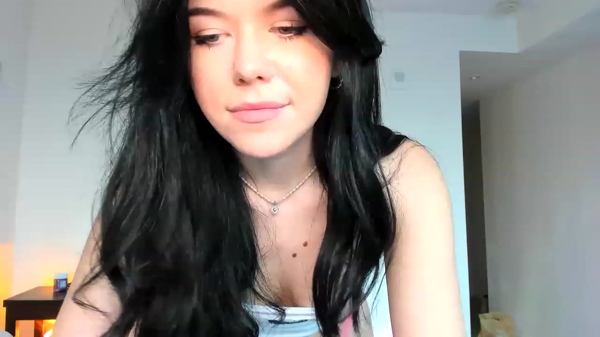 Gallery image thumbnail from Nancy_Morris's myfreecams stream on, 05/19/2023, 03:04 image 18 of 20