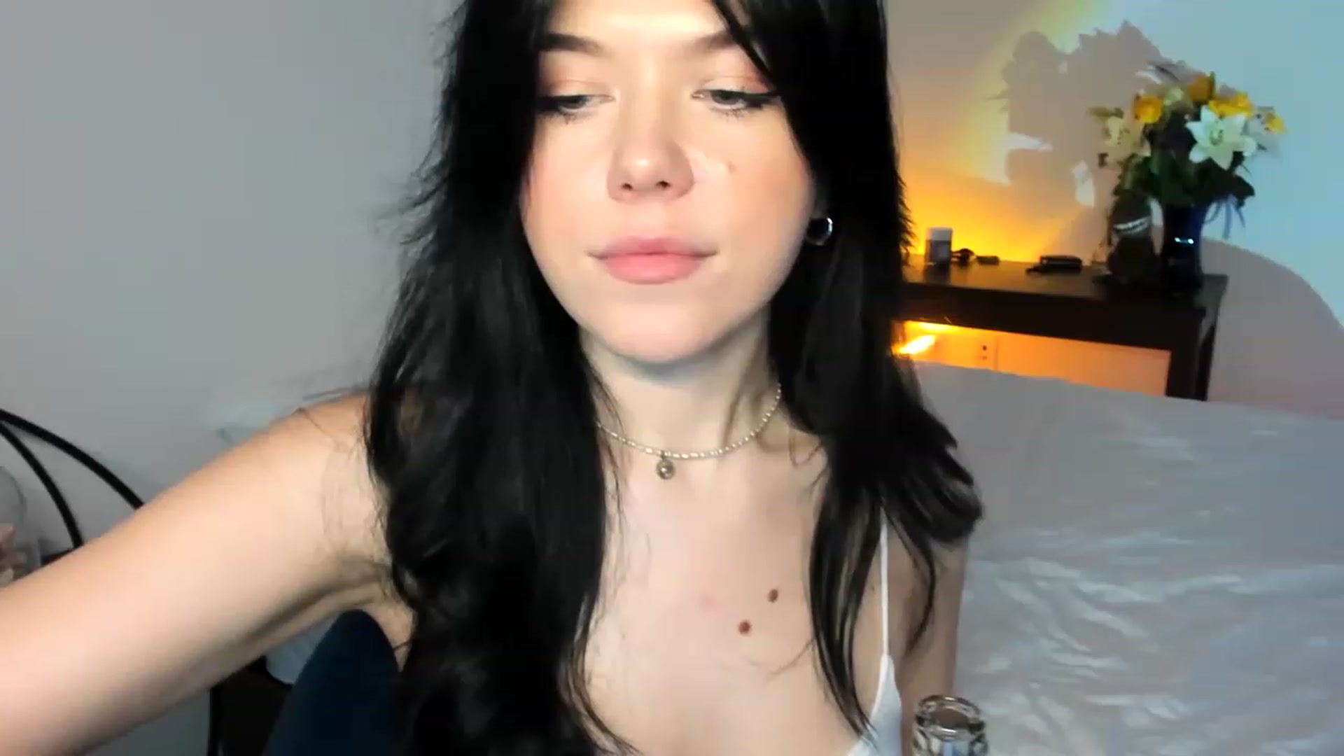 Gallery image thumbnail from Nancy_Morris's myfreecams stream on, 05/19/2023, 03:09 image 20 of 20