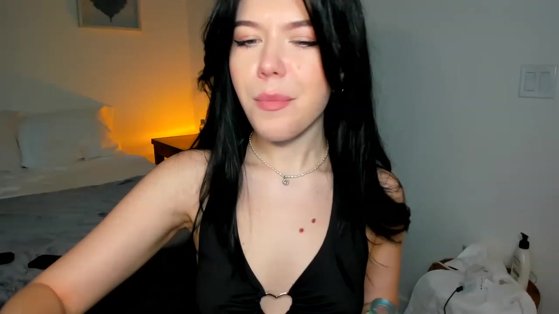 Gallery image thumbnail from Nancy_Morris's myfreecams stream on, 05/23/2023, 02:54 image 20 of 20
