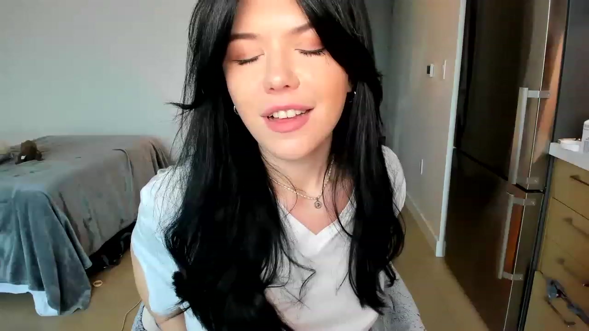 Gallery image thumbnail from Nancy_Morris's myfreecams stream on, 05/29/2023, 02:57 image 9 of 20
