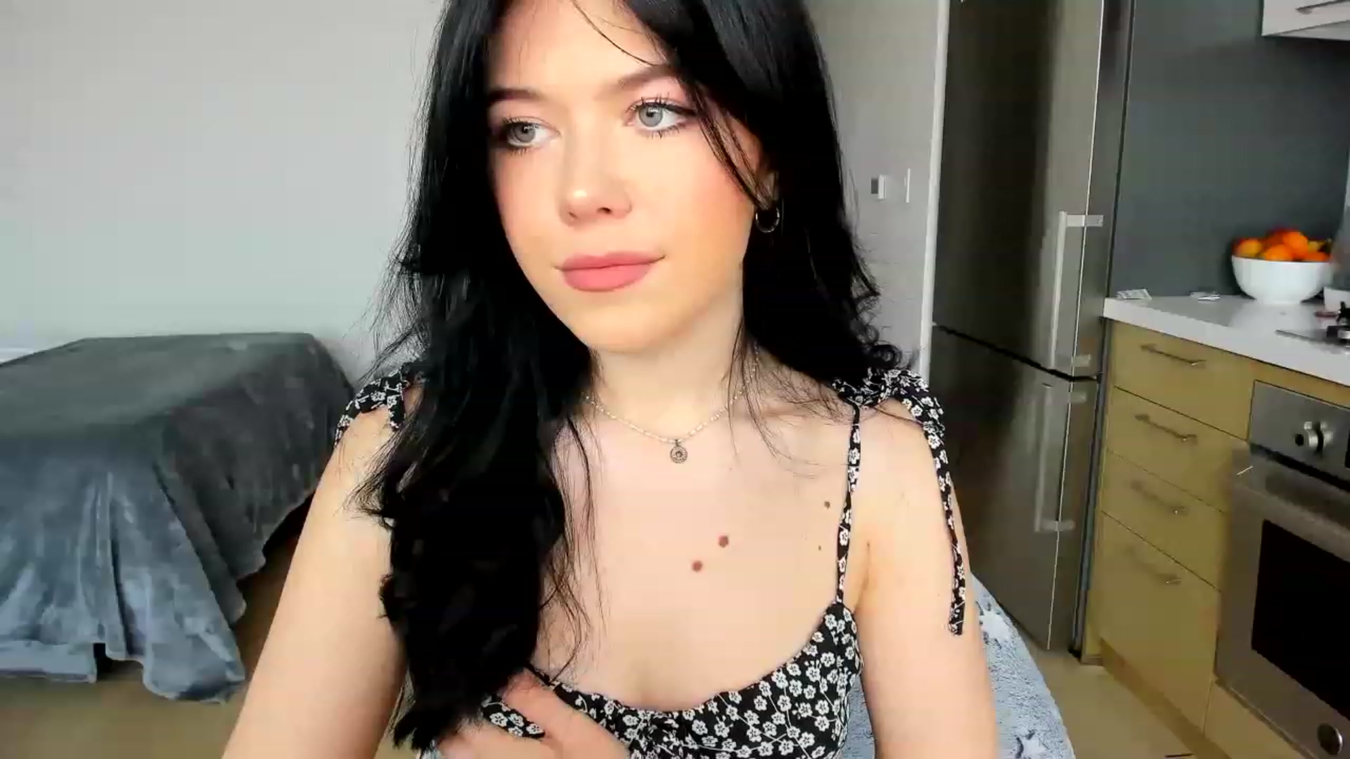 Gallery image thumbnail from Nancy_Morris's myfreecams stream on, 05/30/2023, 23:40 image 18 of 20