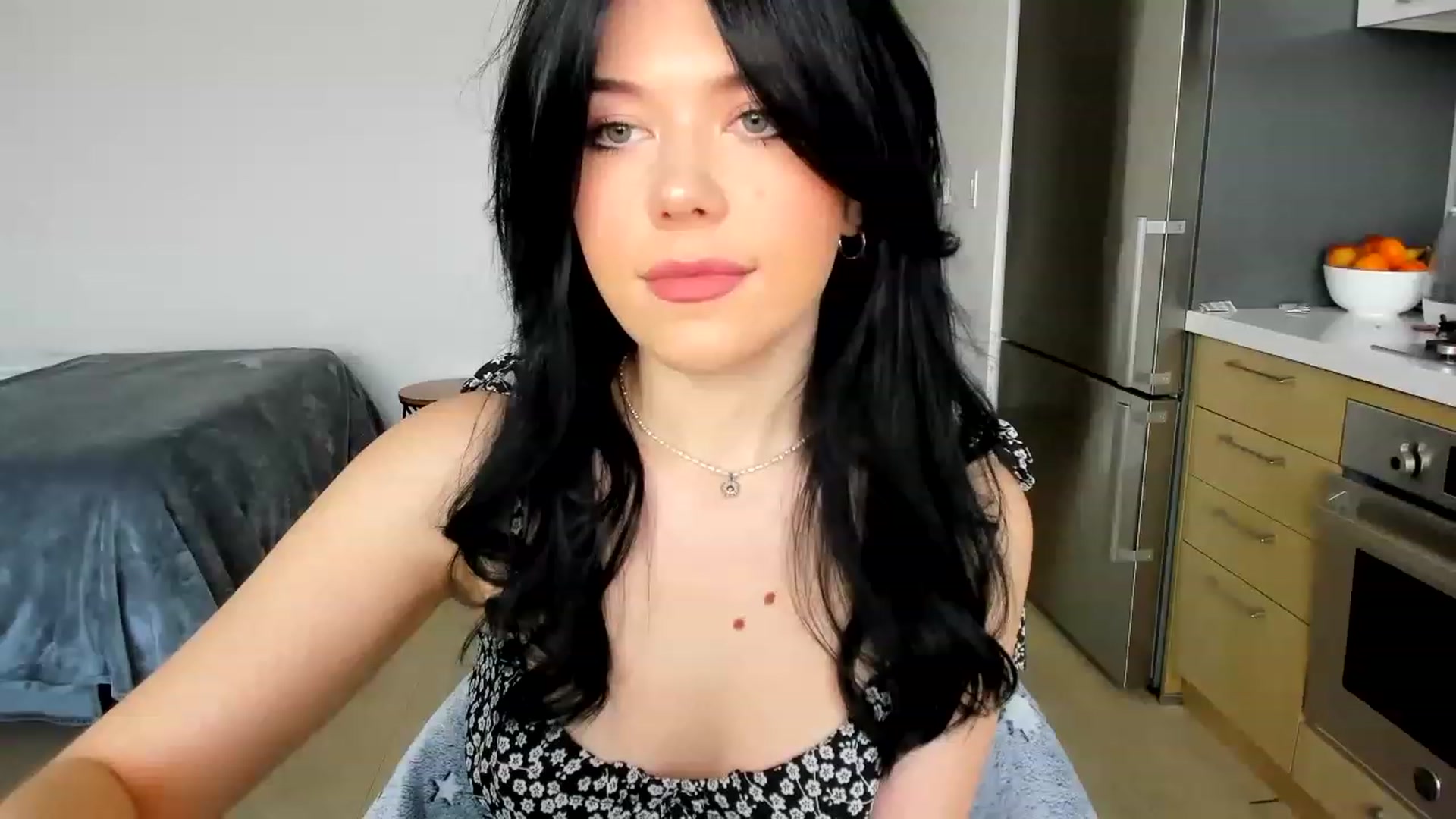 Gallery image thumbnail from Nancy_Morris's myfreecams stream on, 05/30/2023, 23:40 image 7 of 20
