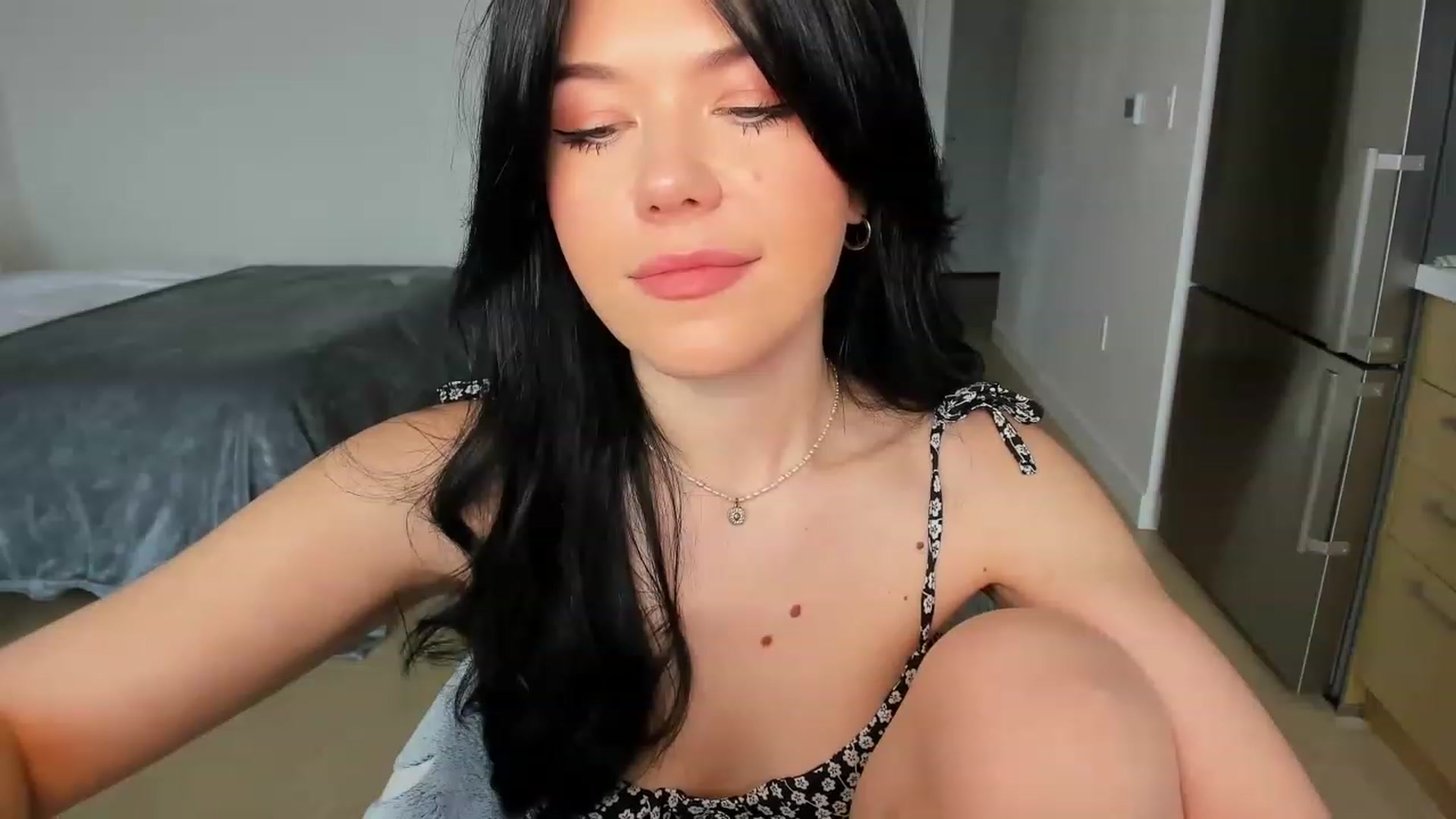 Gallery image thumbnail from Nancy_Morris's myfreecams stream on, 05/31/2023, 01:26 image 19 of 20