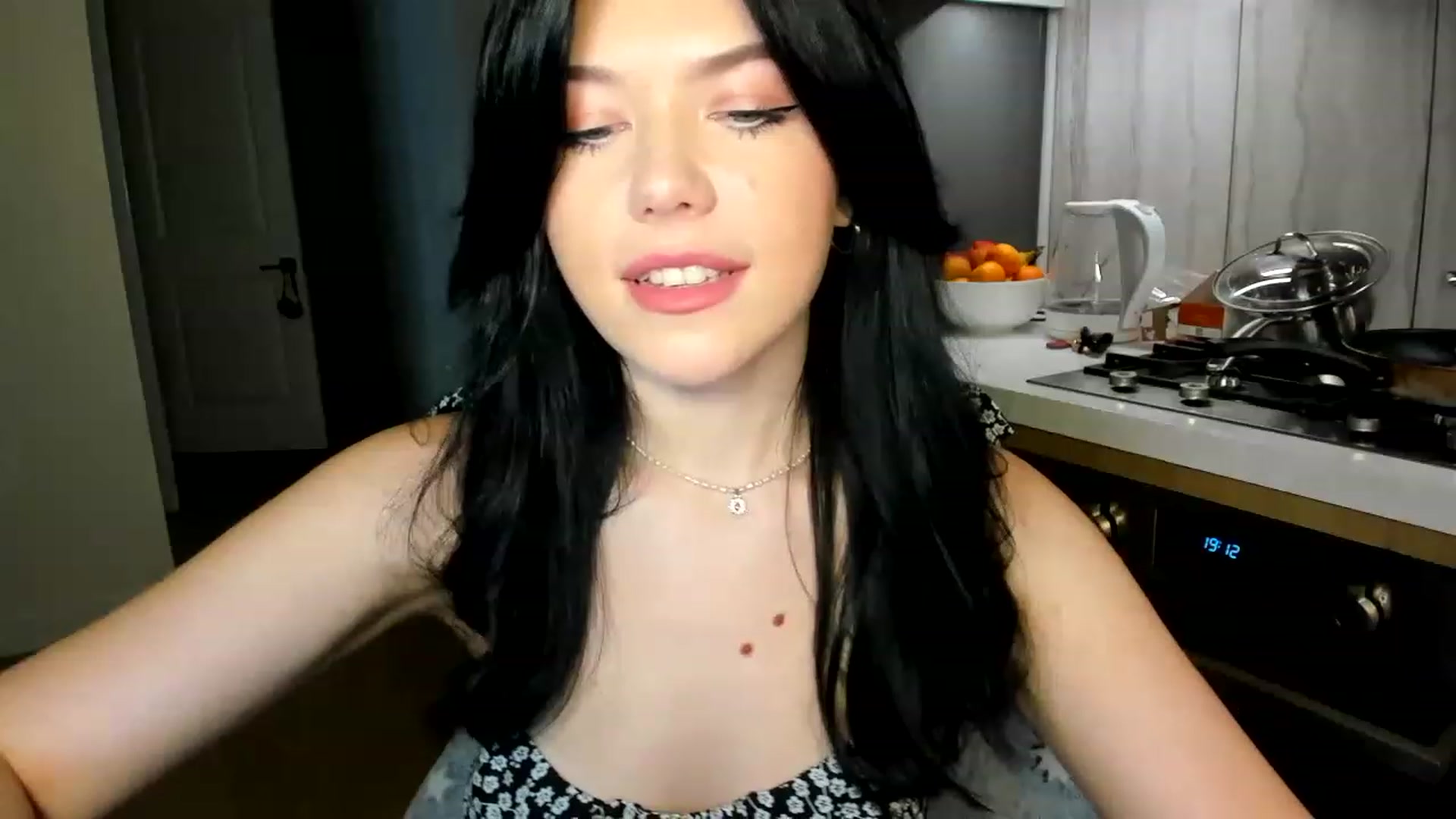 Gallery image thumbnail from Nancy_Morris's myfreecams stream on, 05/31/2023, 03:36 image 18 of 20