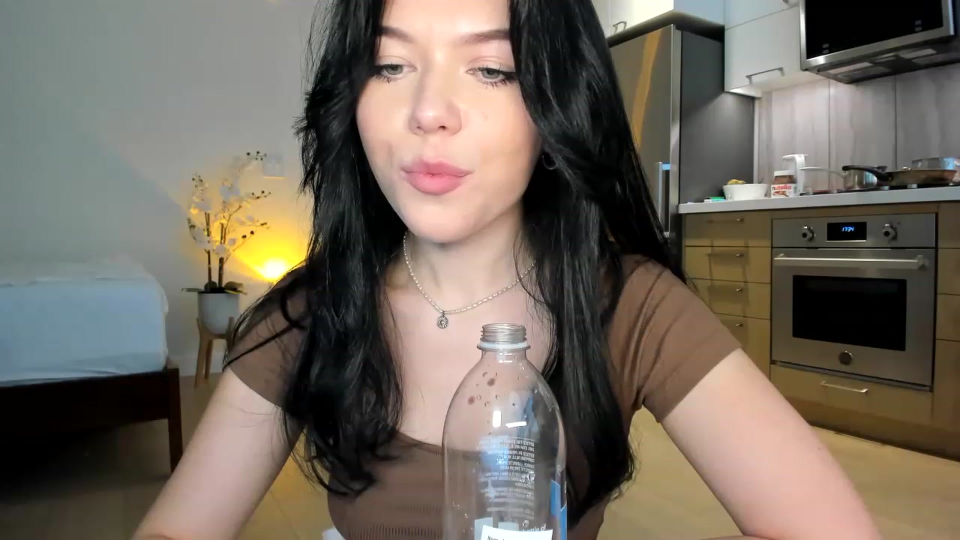 Gallery image thumbnail from Nancy_Morris's myfreecams stream on, 06/05/2023, 02:56 image 12 of 20
