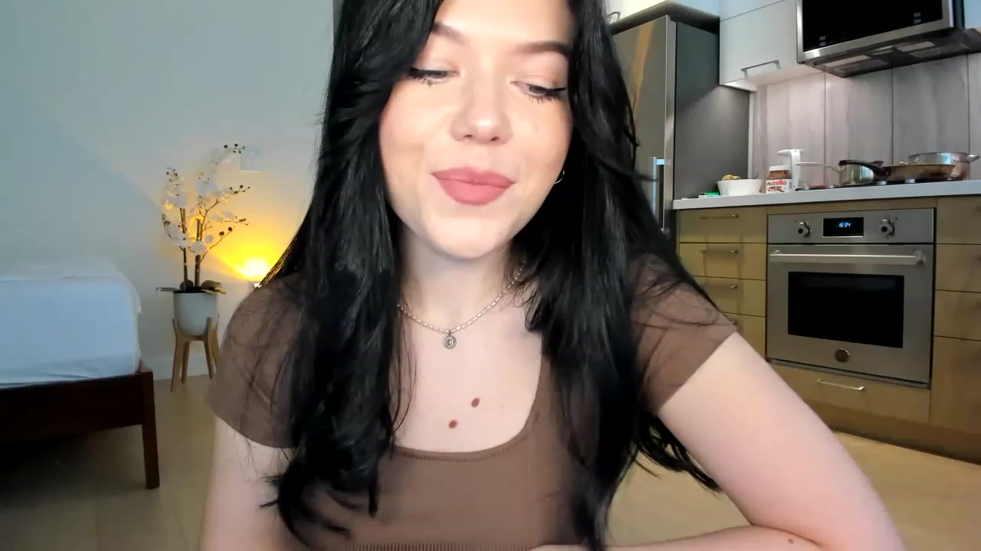 Gallery image thumbnail from Nancy_Morris's myfreecams stream on, 06/05/2023, 02:56 image 5 of 20