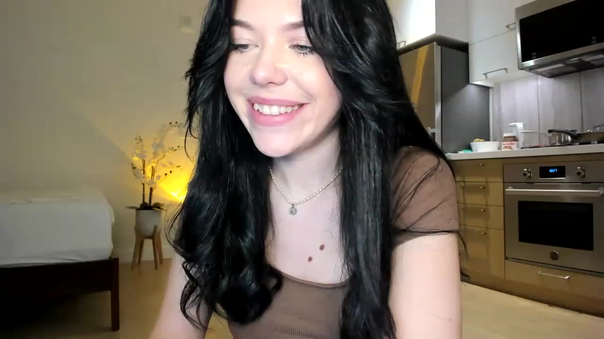 Gallery image thumbnail from Nancy_Morris's myfreecams stream on, 06/05/2023, 03:52 image 15 of 20