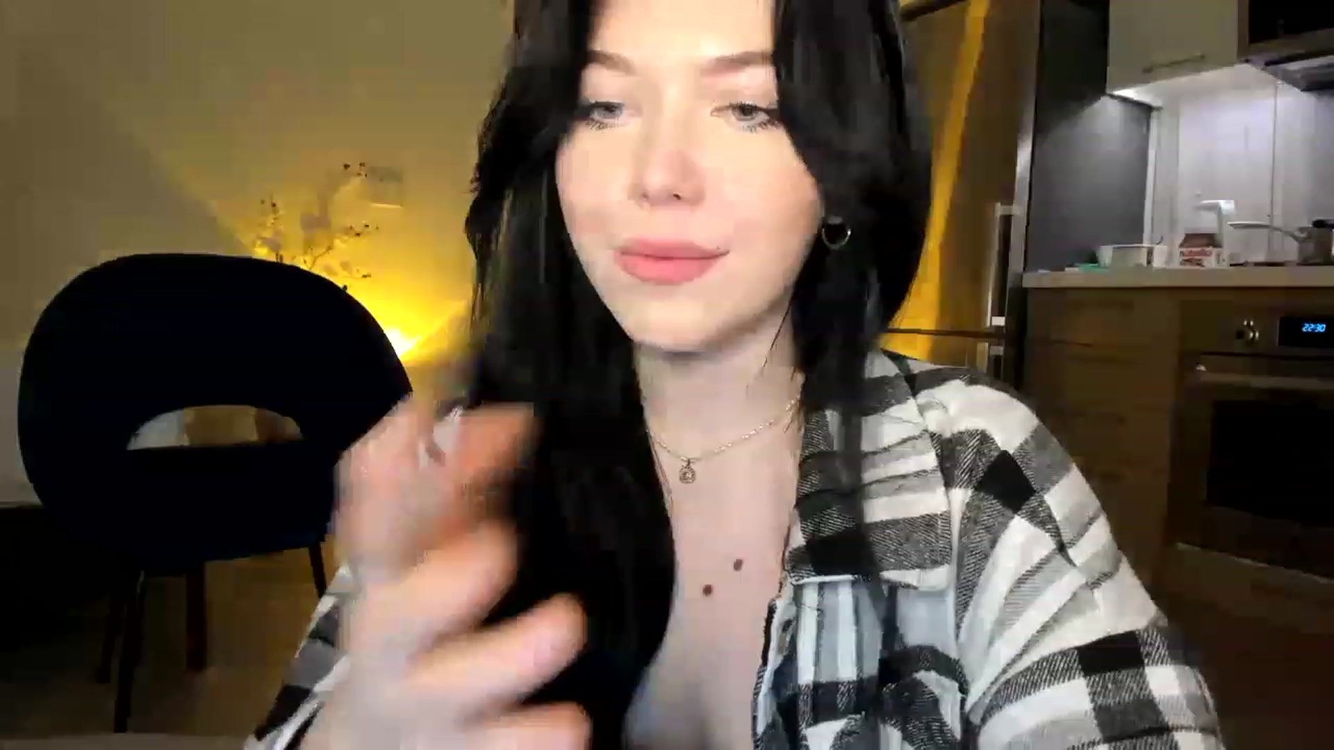 Gallery image thumbnail from Nancy_Morris's myfreecams stream on, 06/05/2023, 07:03 image 9 of 20