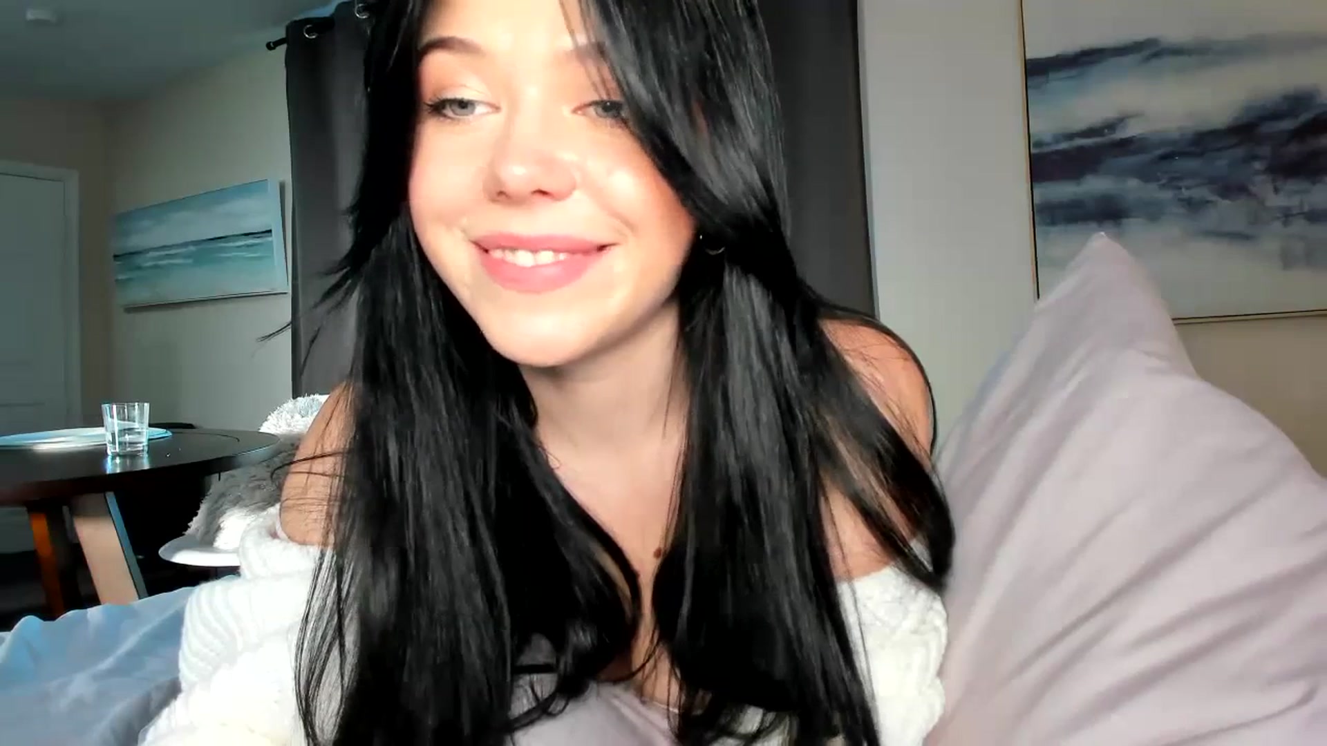 Gallery image thumbnail from Nancy_Morris's myfreecams stream on, 06/08/2023, 02:20 image 16 of 20