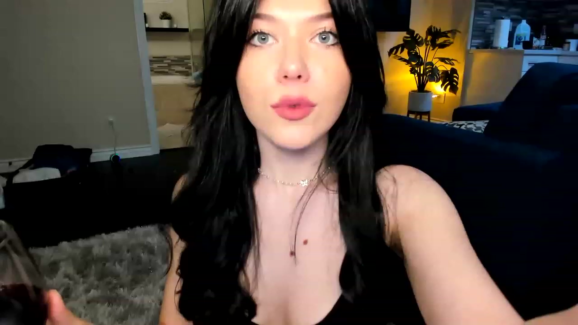 Gallery image thumbnail from Nancy_Morris's myfreecams stream on, 06/09/2023, 03:55 image 12 of 20