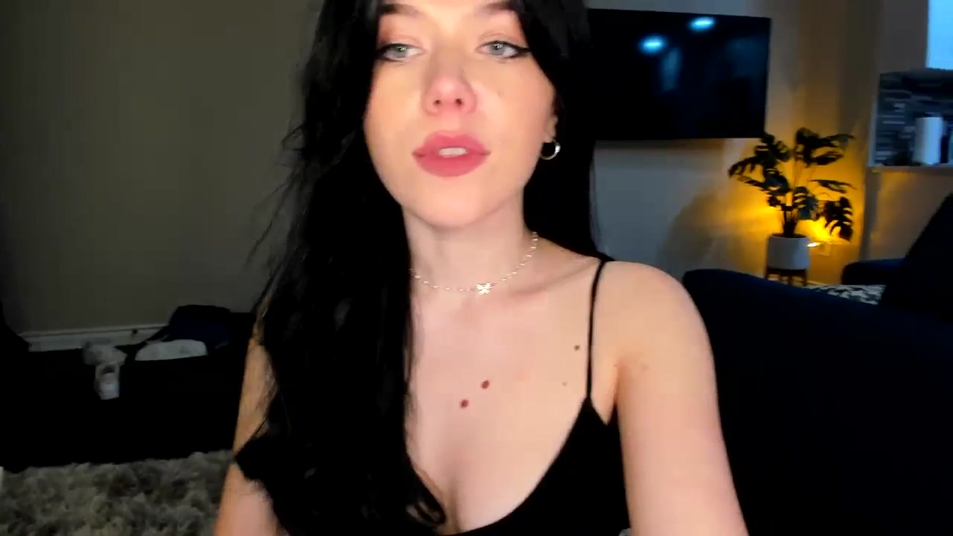 Gallery image thumbnail from Nancy_Morris's myfreecams stream on, 06/09/2023, 06:22 image 7 of 20