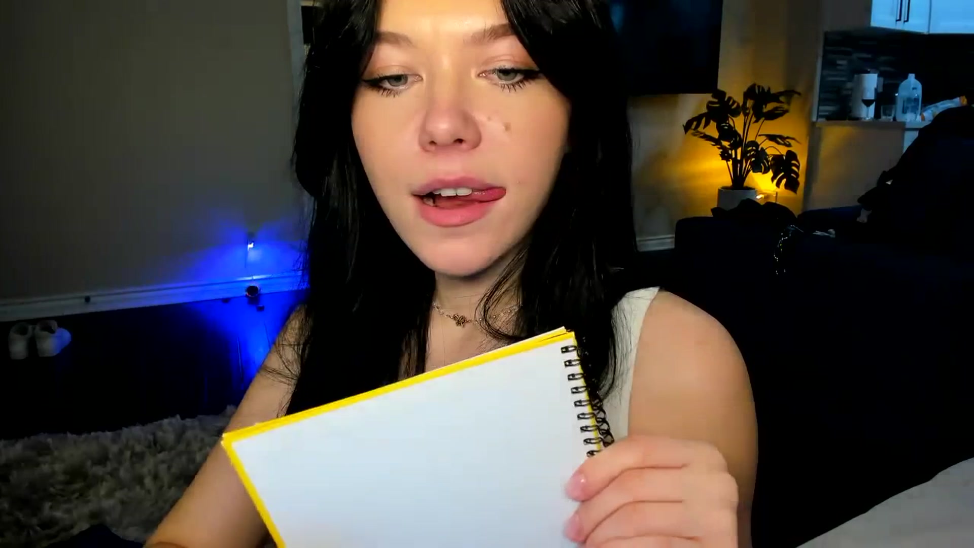Gallery image thumbnail from Nancy_Morris's myfreecams stream on, 06/10/2023, 07:17 image 5 of 20