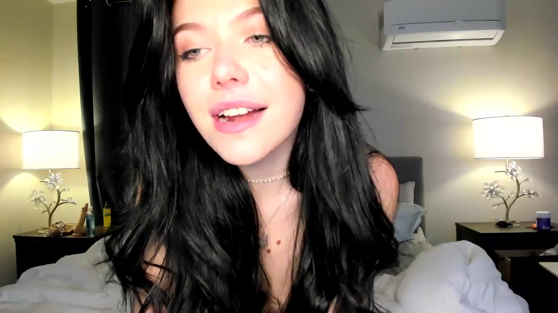 Gallery image thumbnail from Nancy_Morris's myfreecams stream on, 06/11/2023, 08:00 image 11 of 20