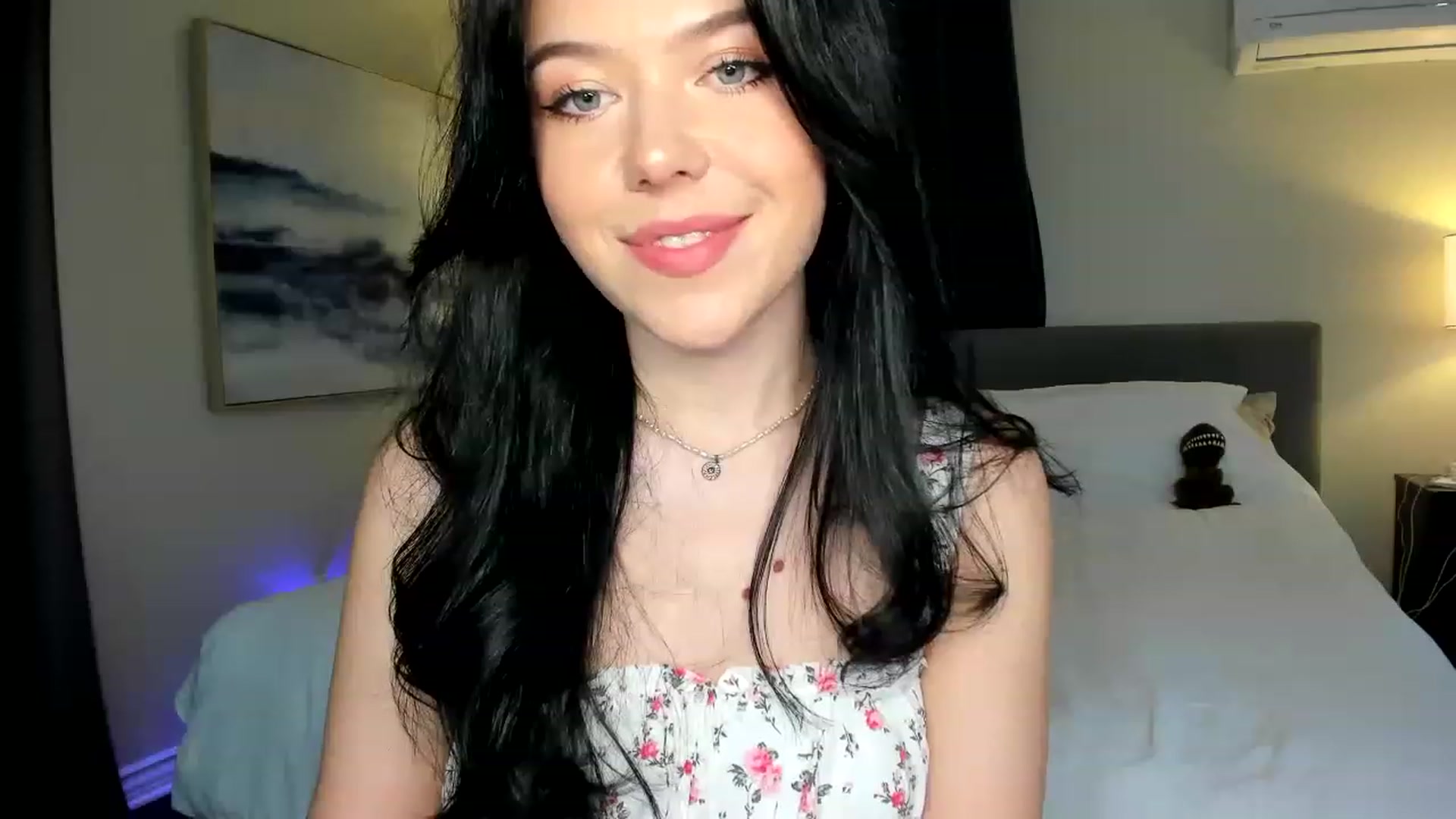 Gallery image thumbnail from Nancy_Morris's myfreecams stream on, 06/13/2023, 03:36 image 10 of 20