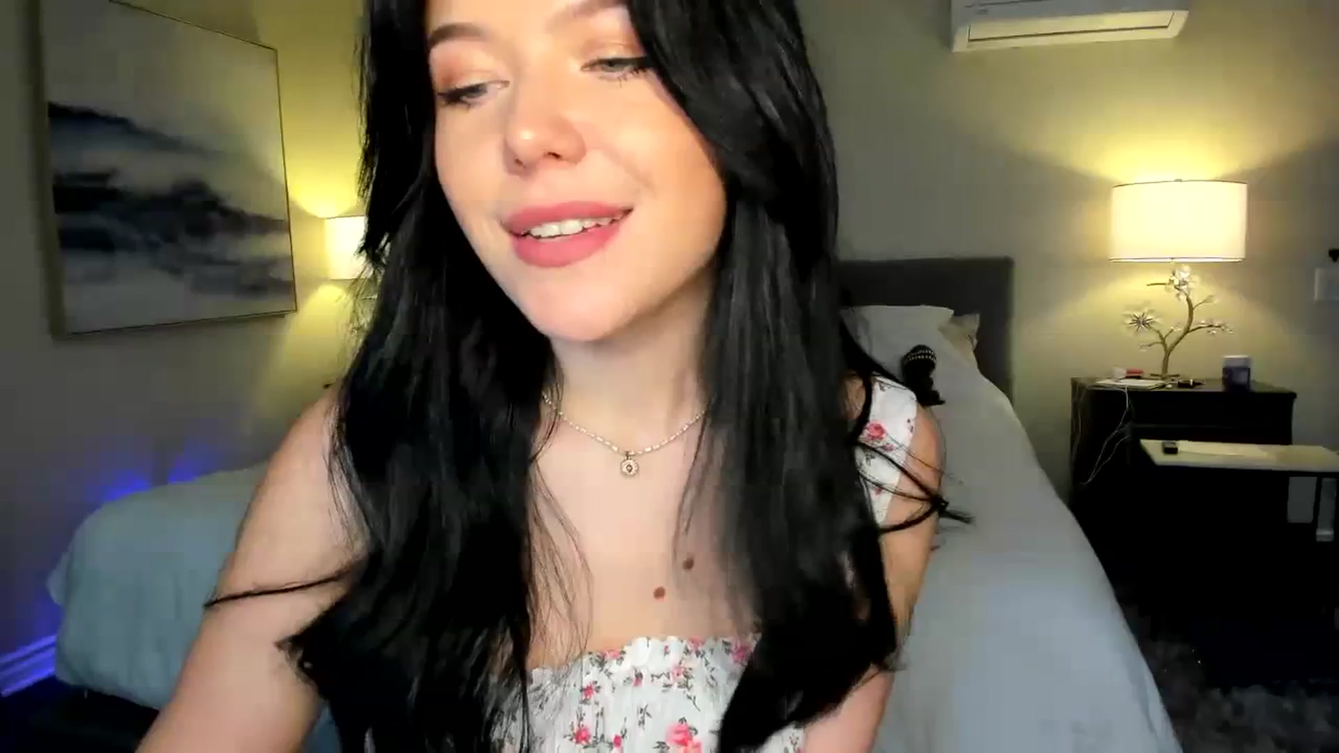 Gallery image thumbnail from Nancy_Morris's myfreecams stream on, 06/13/2023, 05:25 image 5 of 20