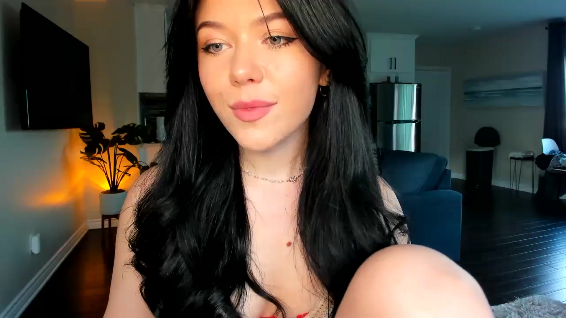 Gallery image thumbnail from Nancy_Morris's myfreecams stream on, 06/15/2023, 03:45 image 2 of 20