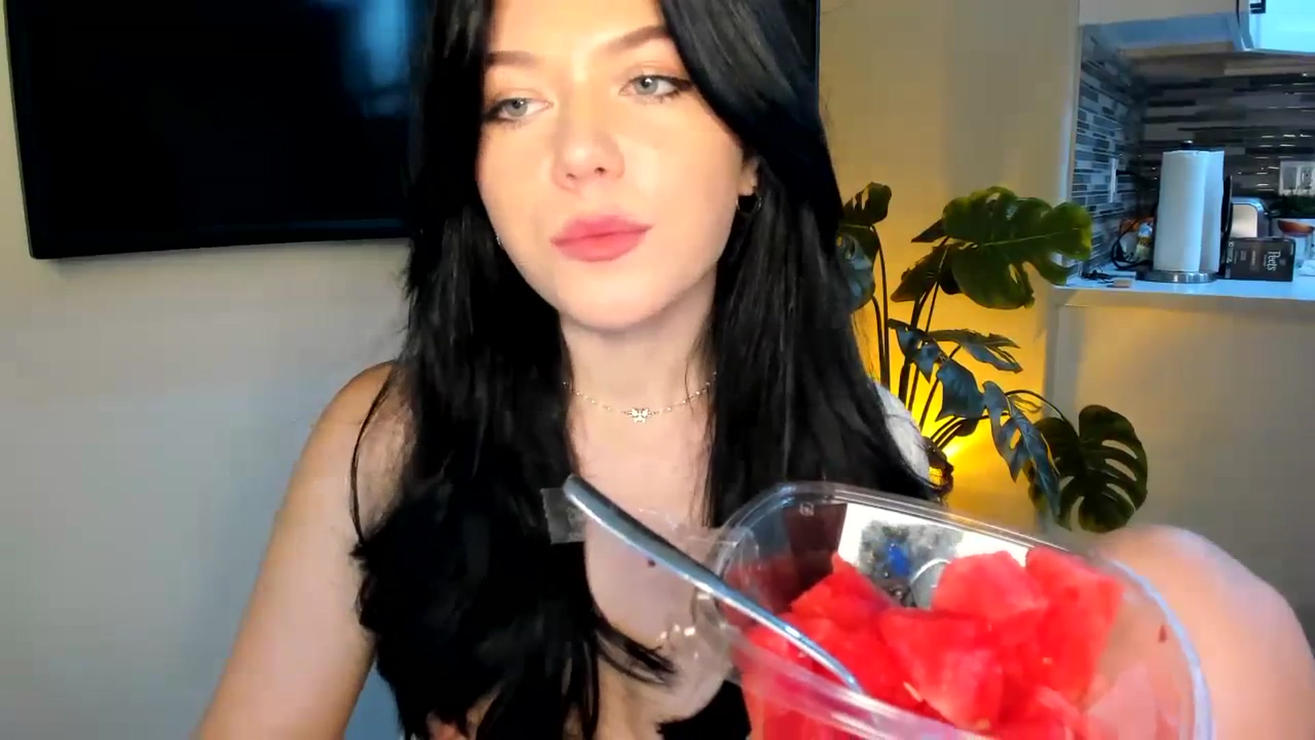 Gallery image thumbnail from Nancy_Morris's myfreecams stream on, 06/15/2023, 07:31 image 11 of 20