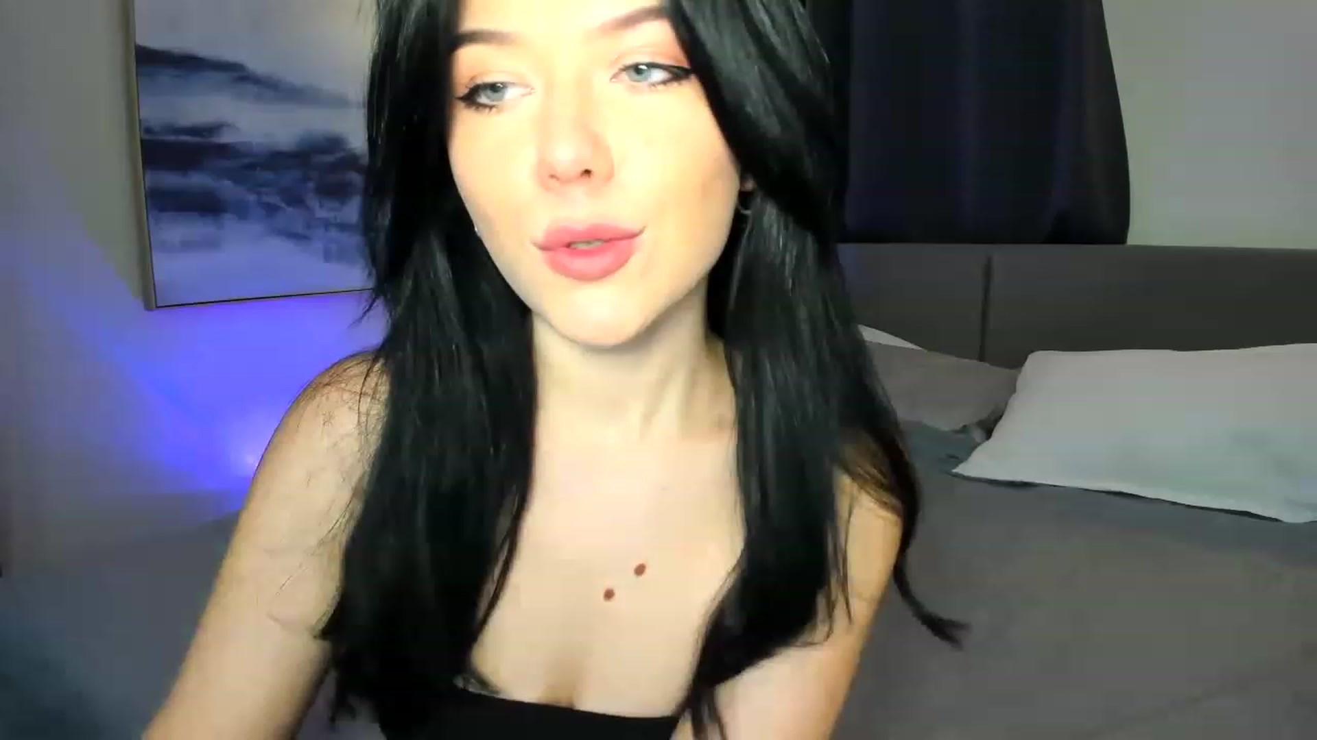 Gallery image thumbnail from Nancy_Morris's myfreecams stream on, 06/18/2023, 06:39 image 1 of 20