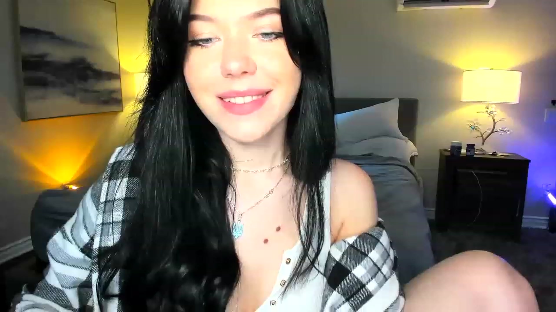 Gallery image thumbnail from Nancy_Morris's myfreecams stream on, 06/19/2023, 03:56 image 3 of 20