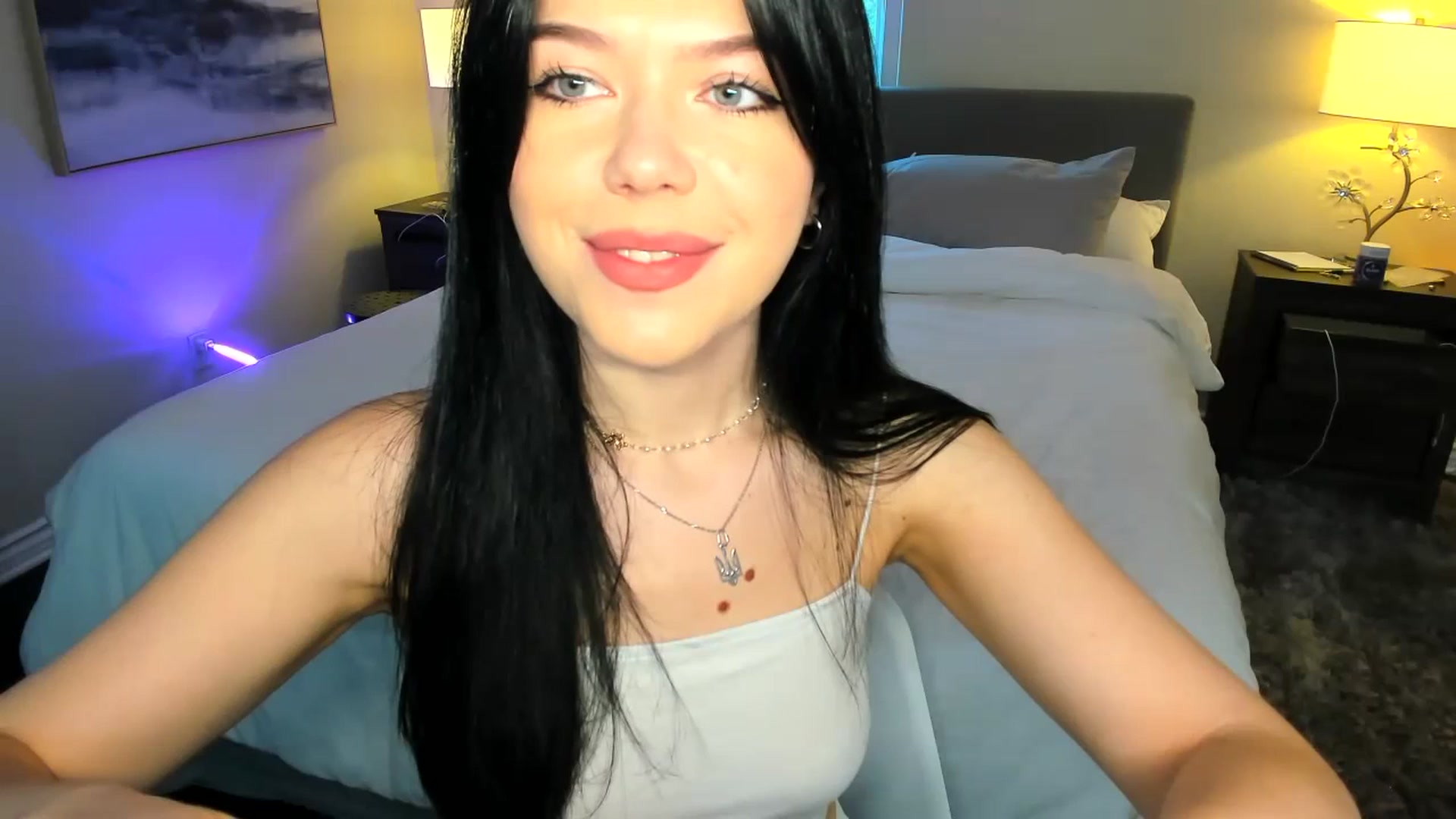 Gallery image thumbnail from Nancy_Morris's myfreecams stream on, 06/21/2023, 03:14 image 1 of 20