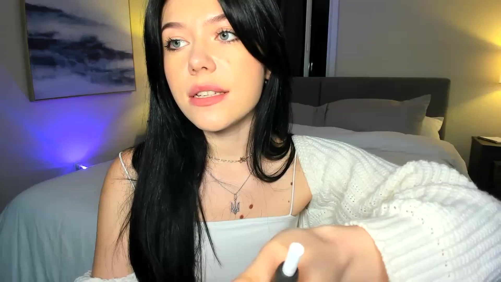 Gallery image thumbnail from Nancy_Morris's myfreecams stream on, 06/21/2023, 04:22 image 10 of 20