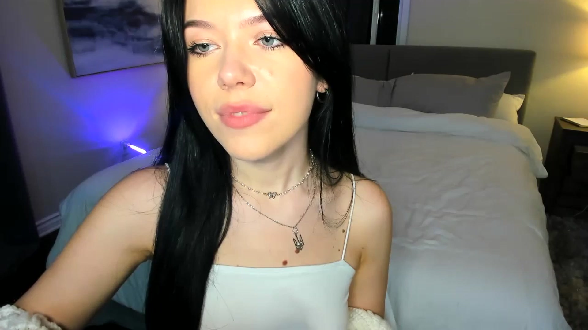Gallery image thumbnail from Nancy_Morris's myfreecams stream on, 06/21/2023, 04:22 image 4 of 20