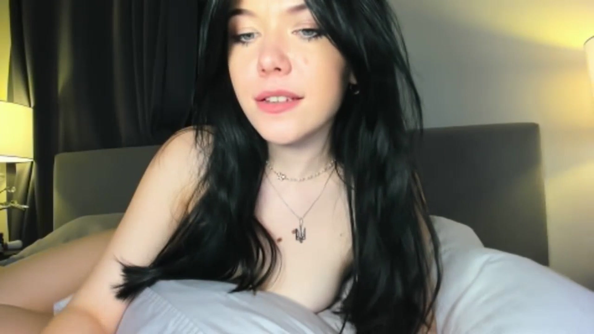 Gallery image thumbnail from Nancy_Morris's myfreecams stream on, 06/22/2023, 08:42 image 15 of 20