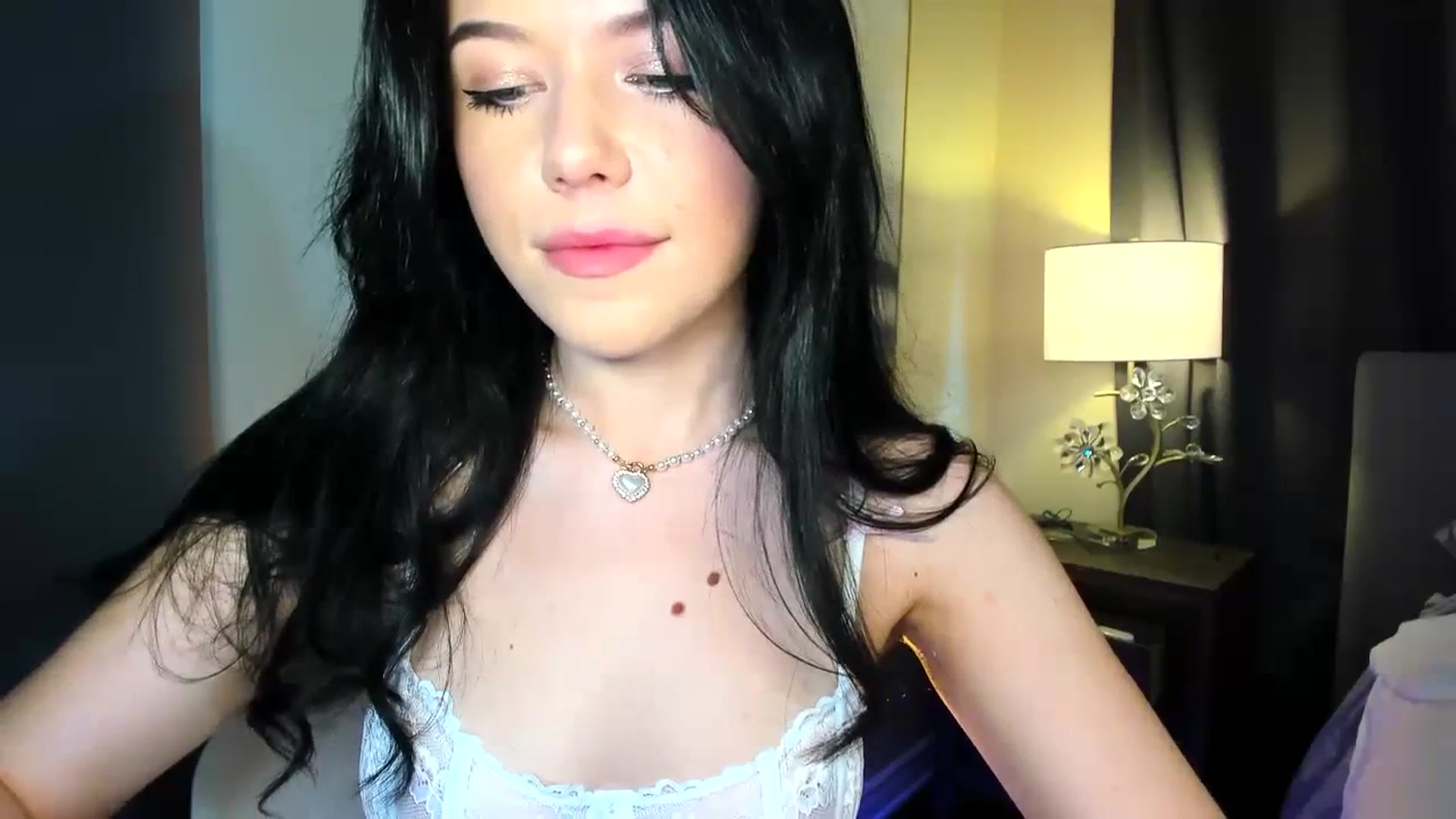 Gallery image thumbnail from Nancy_Morris's myfreecams stream on, 06/25/2023, 02:01 image 10 of 20