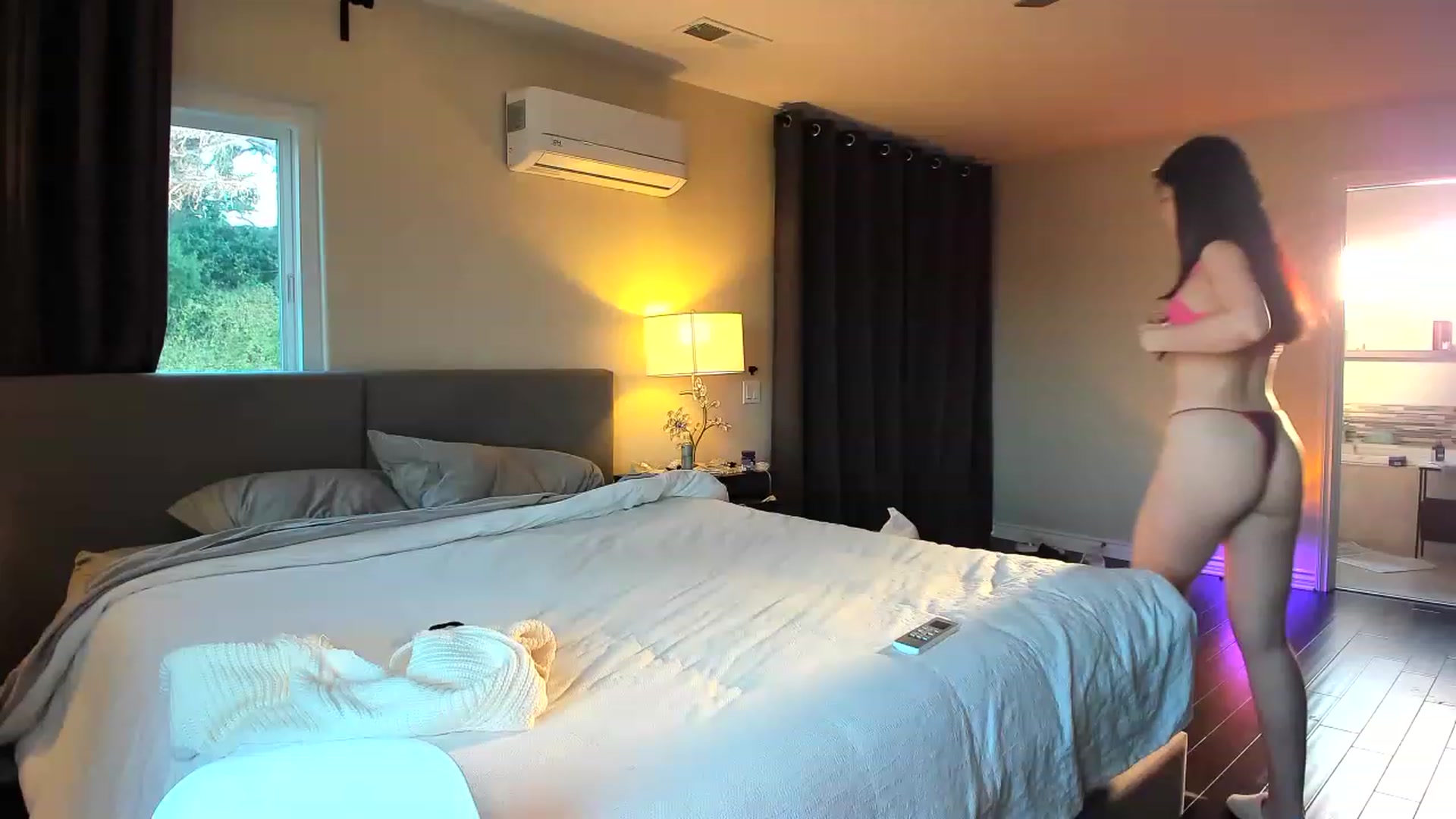 Gallery image thumbnail from Nancy_Morris's myfreecams stream on, 06/27/2023, 04:02 image 2 of 20