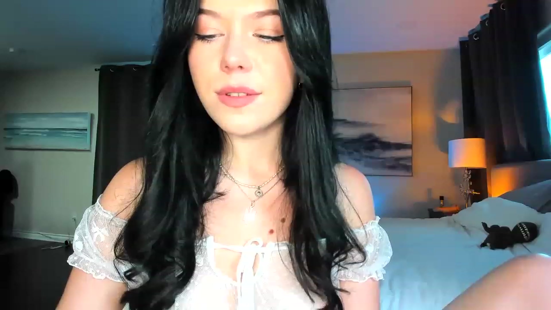 Gallery image thumbnail from Nancy_Morris's myfreecams stream on, 07/07/2023, 03:20 image 6 of 20