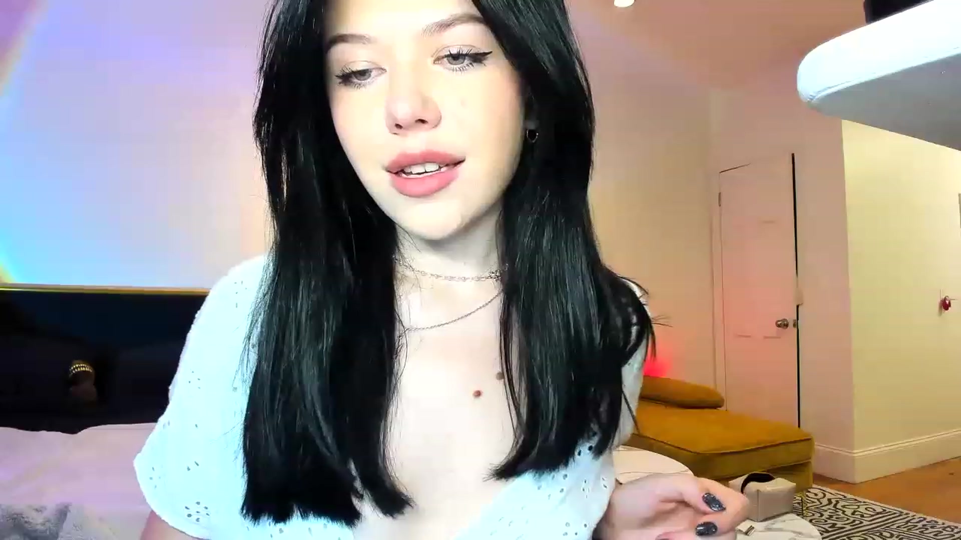 Gallery image thumbnail from Nancy_Morris's myfreecams stream on, 07/13/2023, 02:24 image 4 of 20