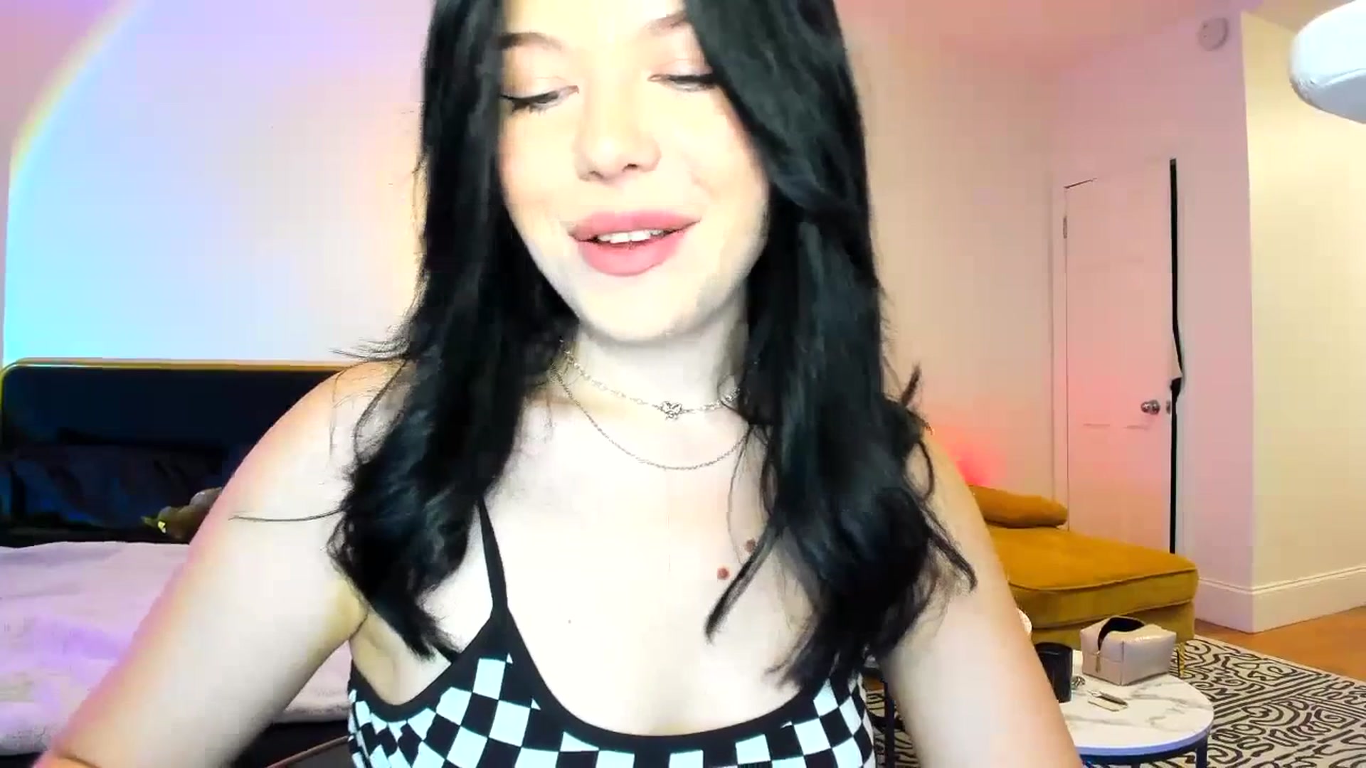 Gallery image thumbnail from Nancy_Morris's myfreecams stream on, 07/14/2023, 01:01 image 12 of 20
