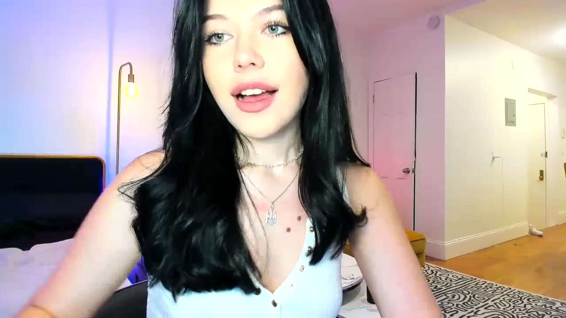 Gallery image thumbnail from Nancy_Morris's myfreecams stream on, 07/14/2023, 05:45 image 2 of 20
