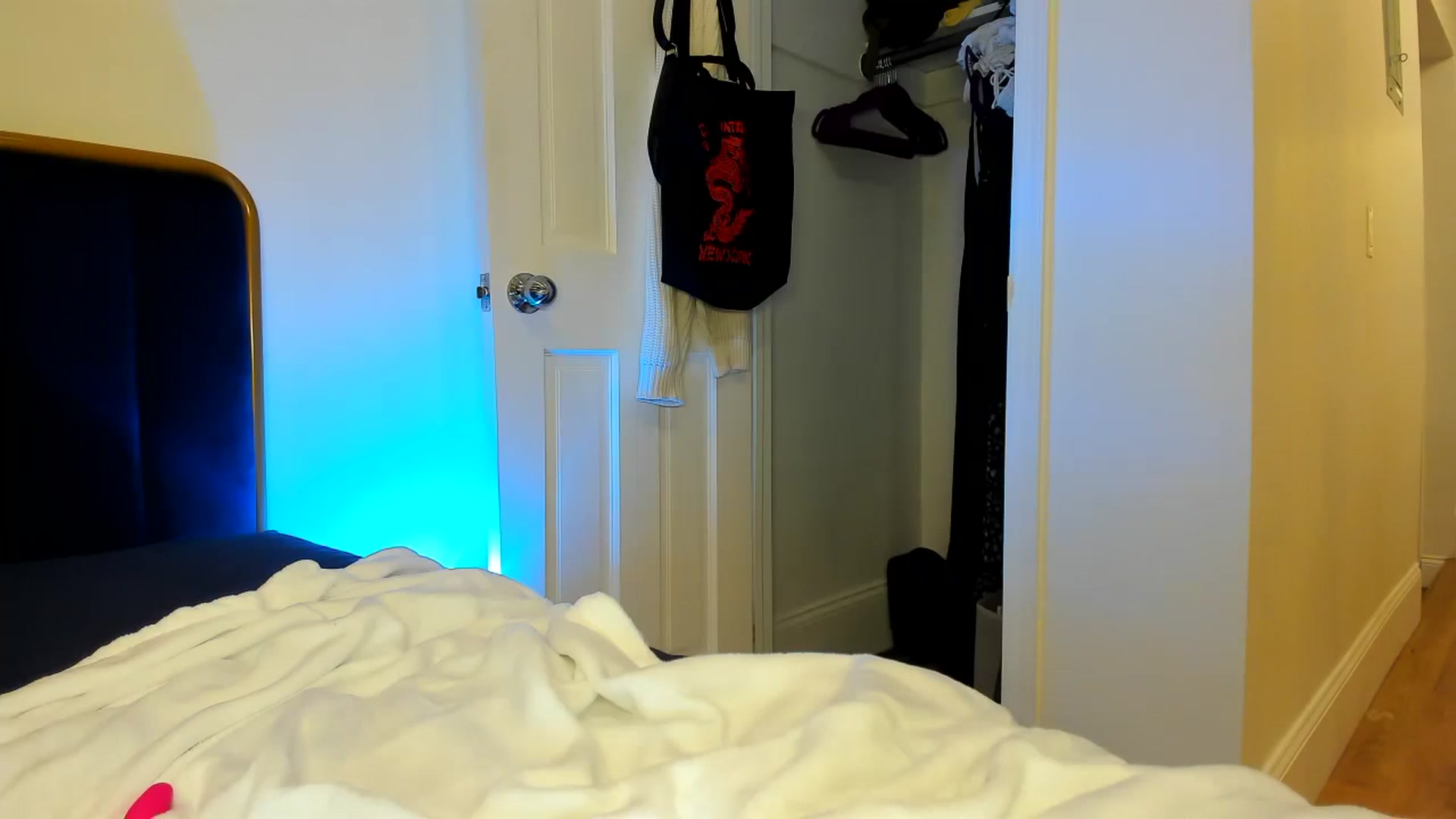 Gallery image thumbnail from Nancy_Morris's myfreecams stream on, 07/21/2023, 07:01 image 13 of 20