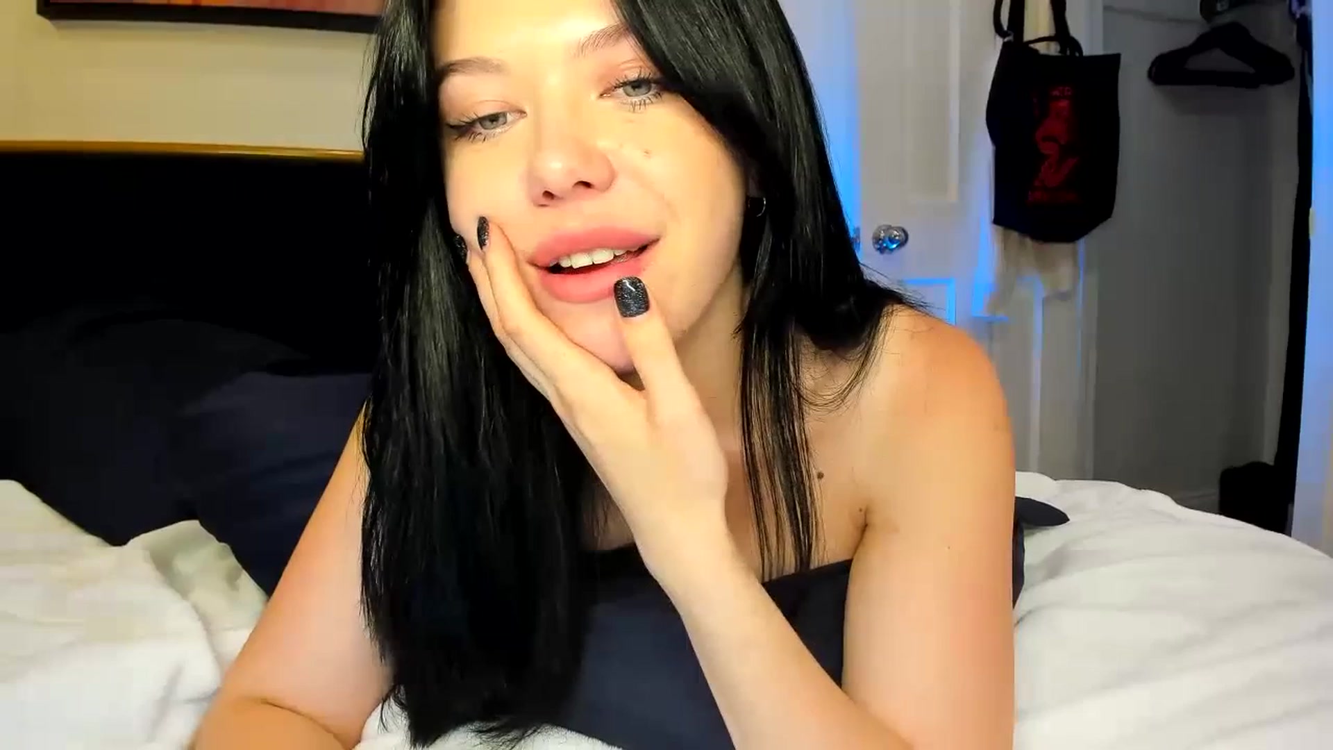 Gallery image thumbnail from Nancy_Morris's myfreecams stream on, 07/21/2023, 07:01 image 5 of 20