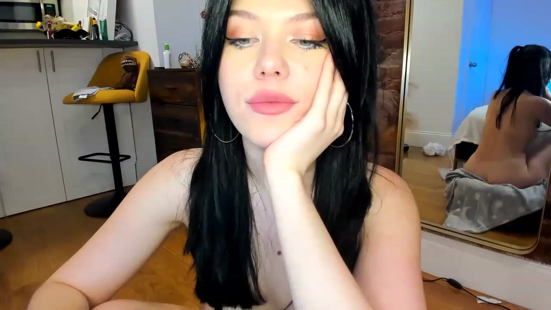 Gallery image thumbnail from Nancy_Morris's myfreecams stream on, 07/22/2023, 08:59 image 7 of 20