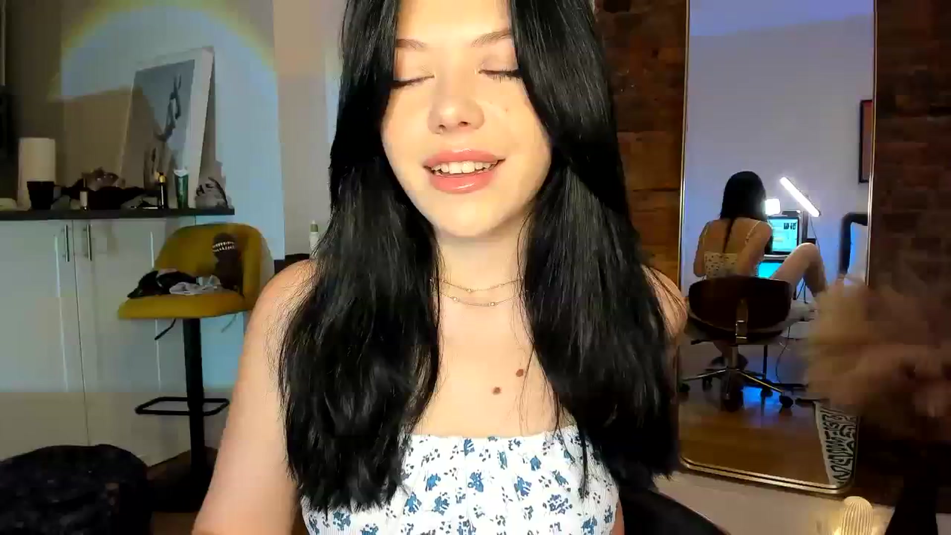 Gallery image thumbnail from Nancy_Morris's myfreecams stream on, 07/25/2023, 01:55 image 3 of 20
