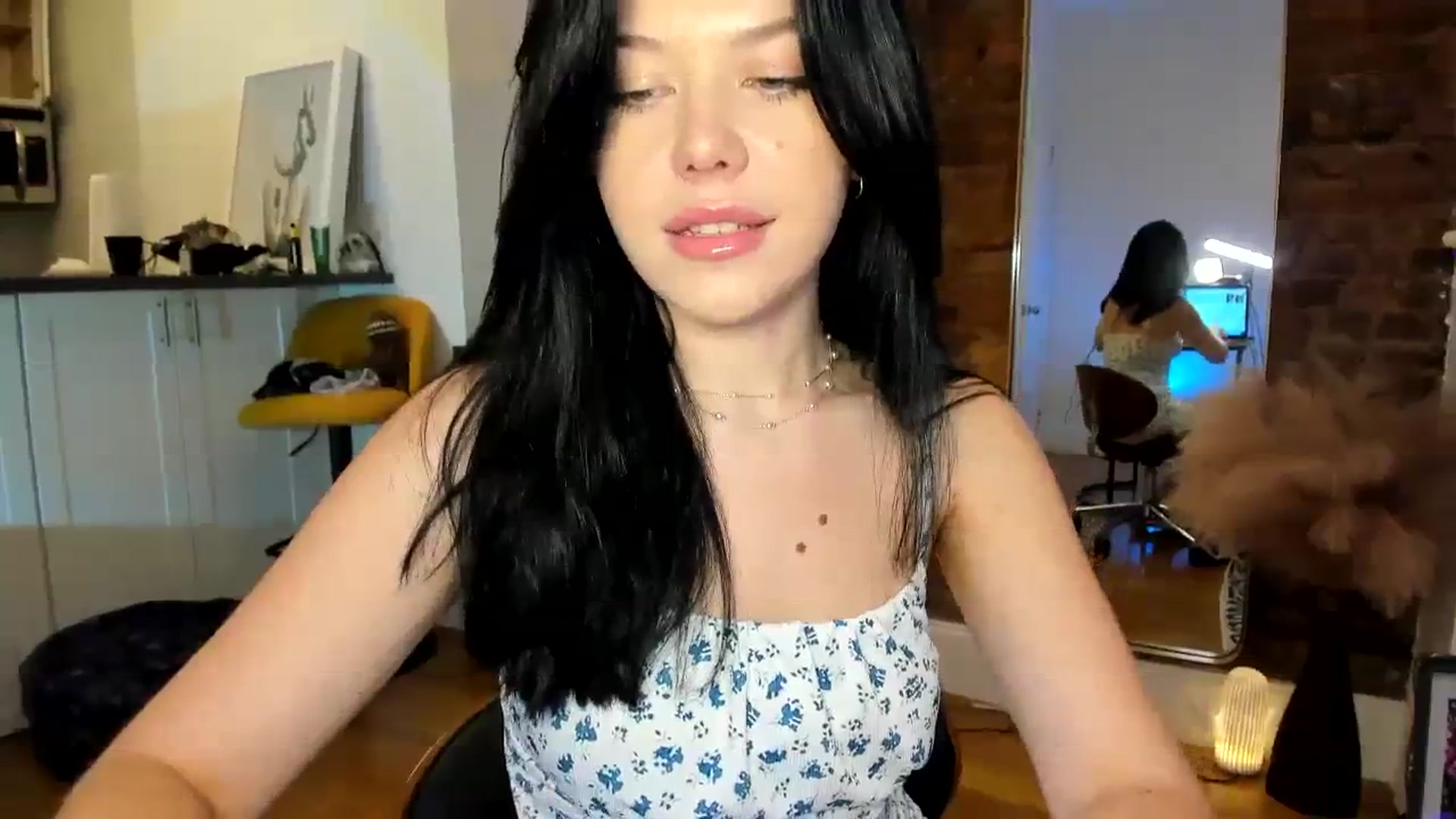 Gallery image thumbnail from Nancy_Morris's myfreecams stream on, 07/25/2023, 01:55 image 17 of 20