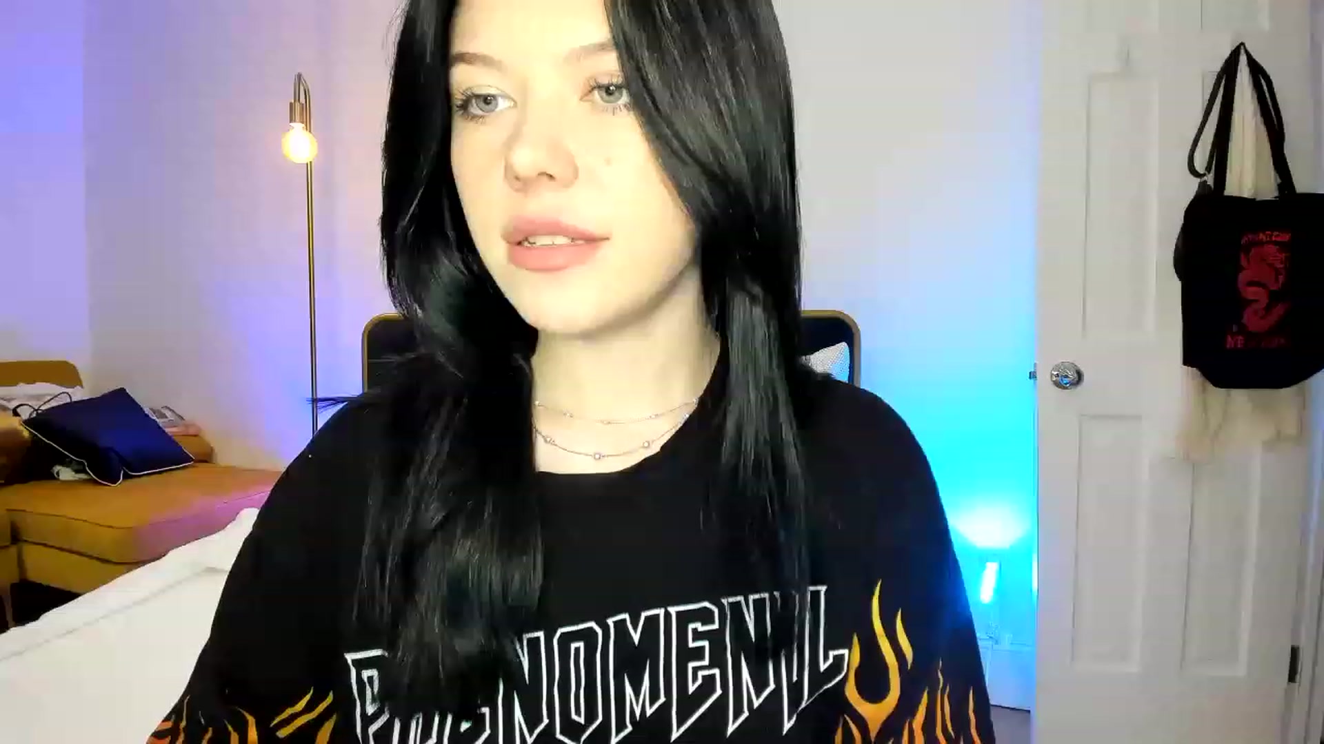 Gallery image thumbnail from Nancy_Morris's myfreecams stream on, 07/25/2023, 05:21 image 12 of 20
